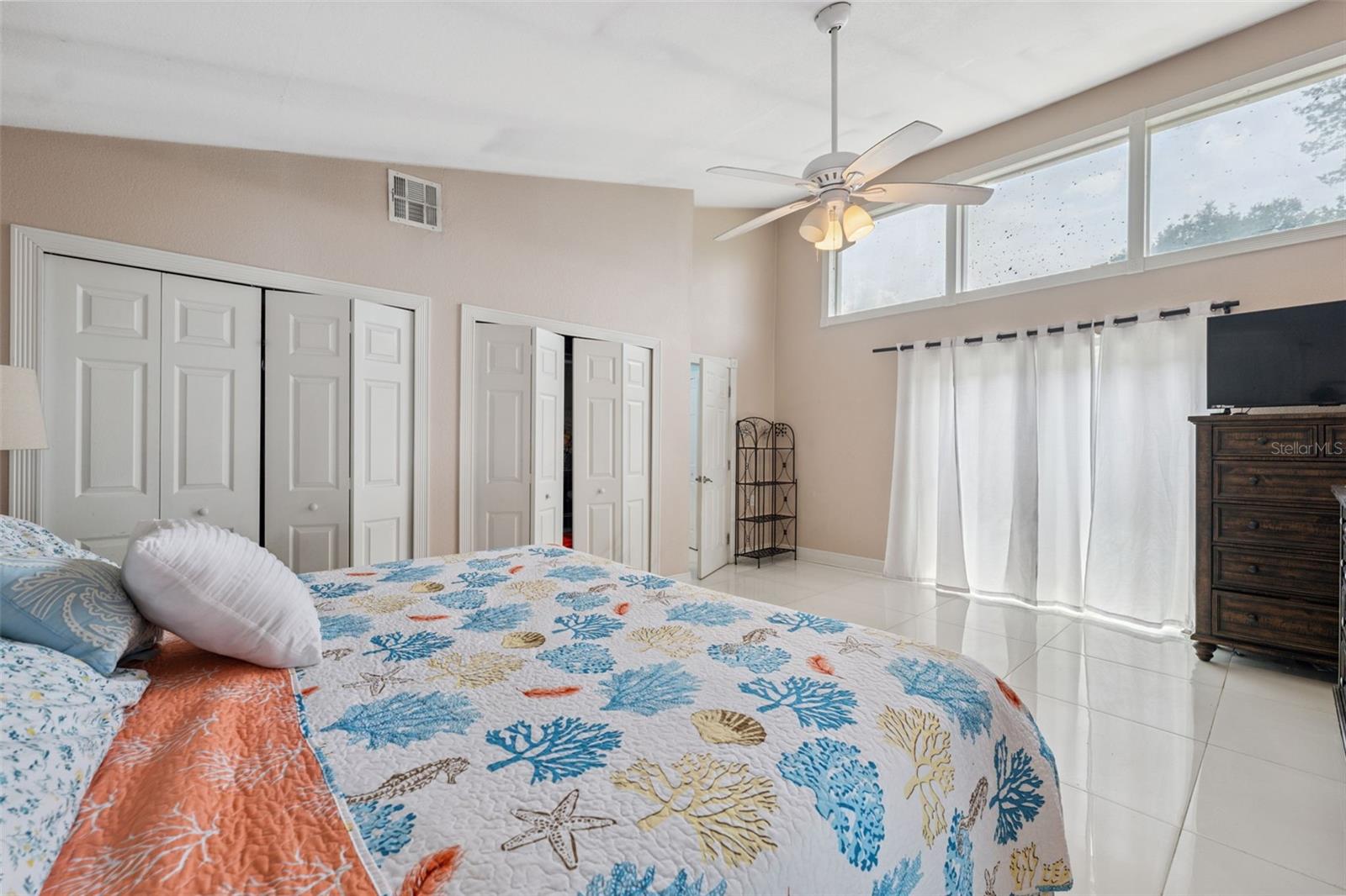 Image 13 of 28 For 4527 Redcoat Drive