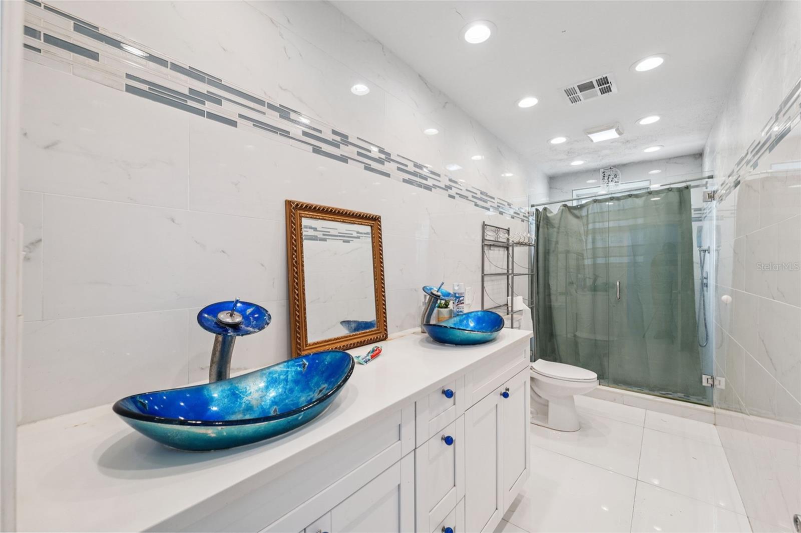 Image 14 of 28 For 4527 Redcoat Drive