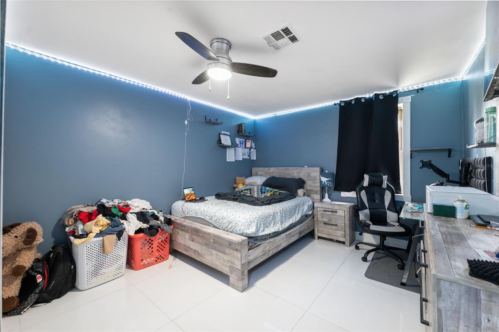 Image 21 of 28 For 4527 Redcoat Drive