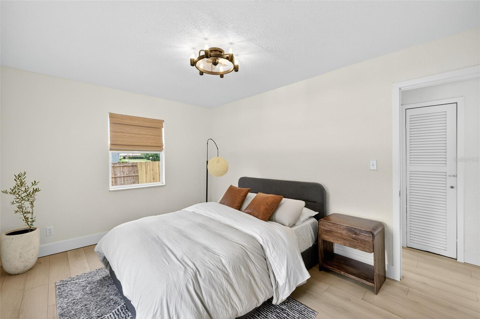 Image 12 of 34 For 770 Orange Avenue