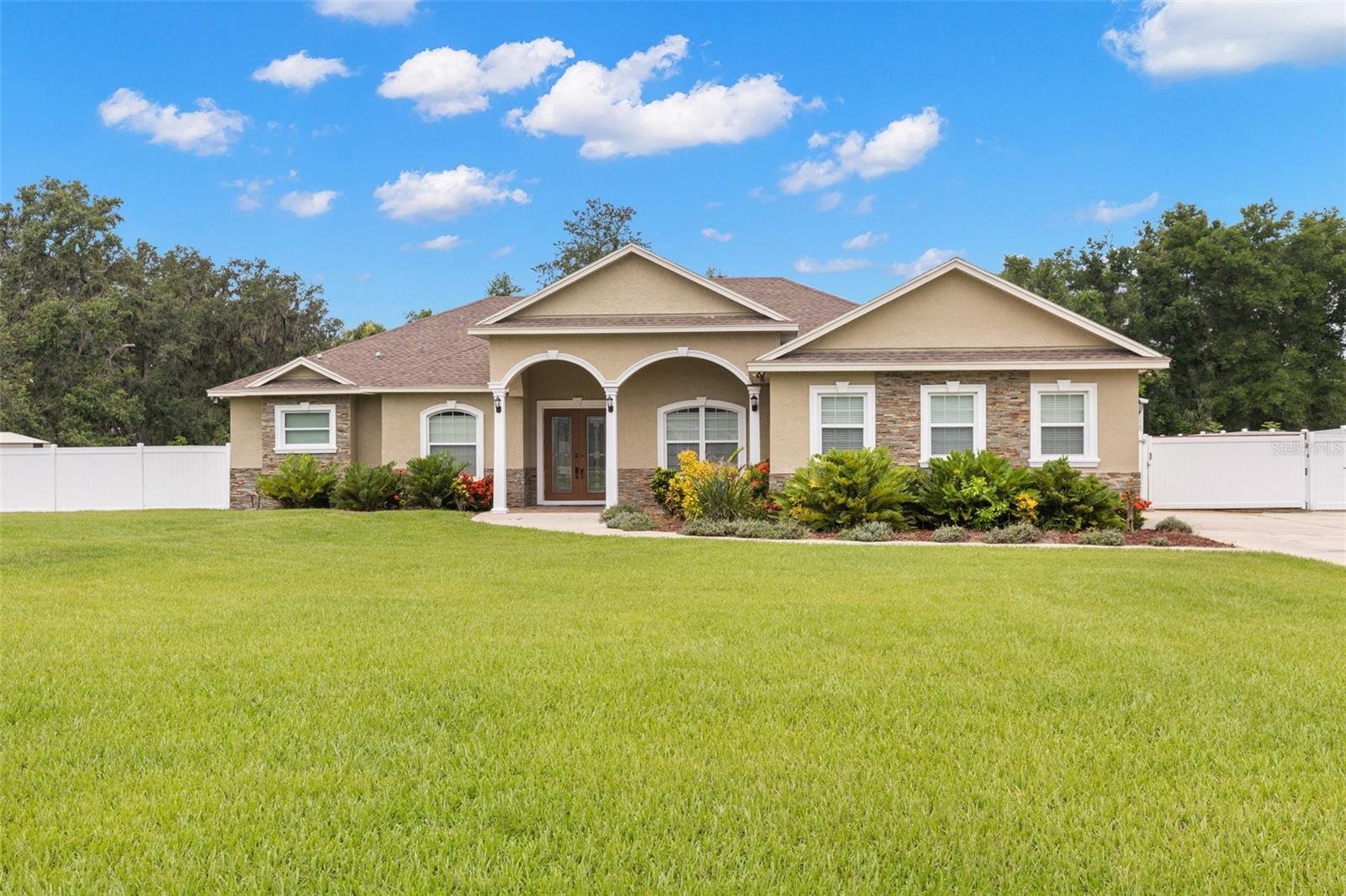 Details for 417 Vine Keeper Court, SEFFNER, FL 33584