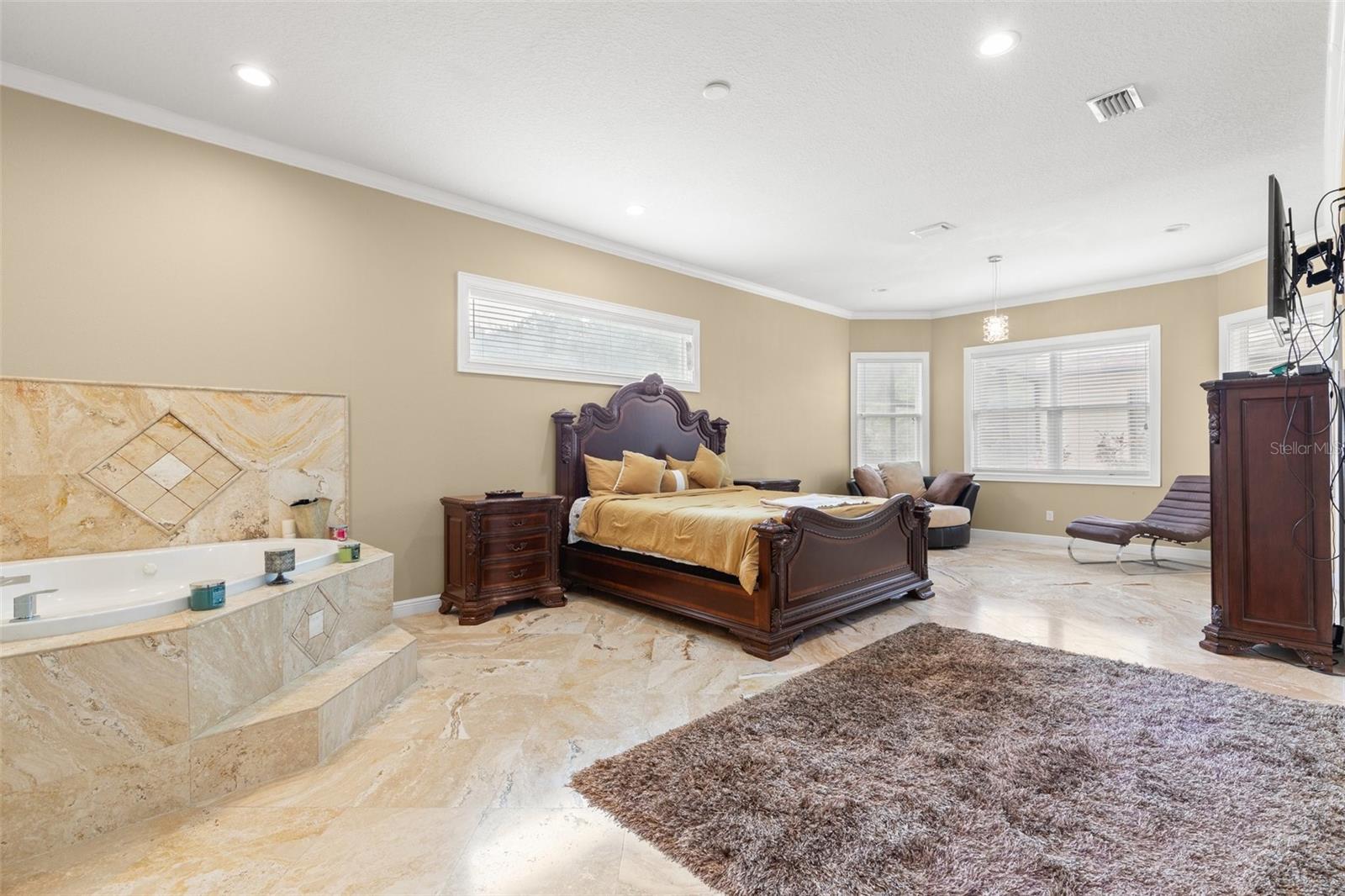 Image 12 of 37 For 417 Vine Keeper Court