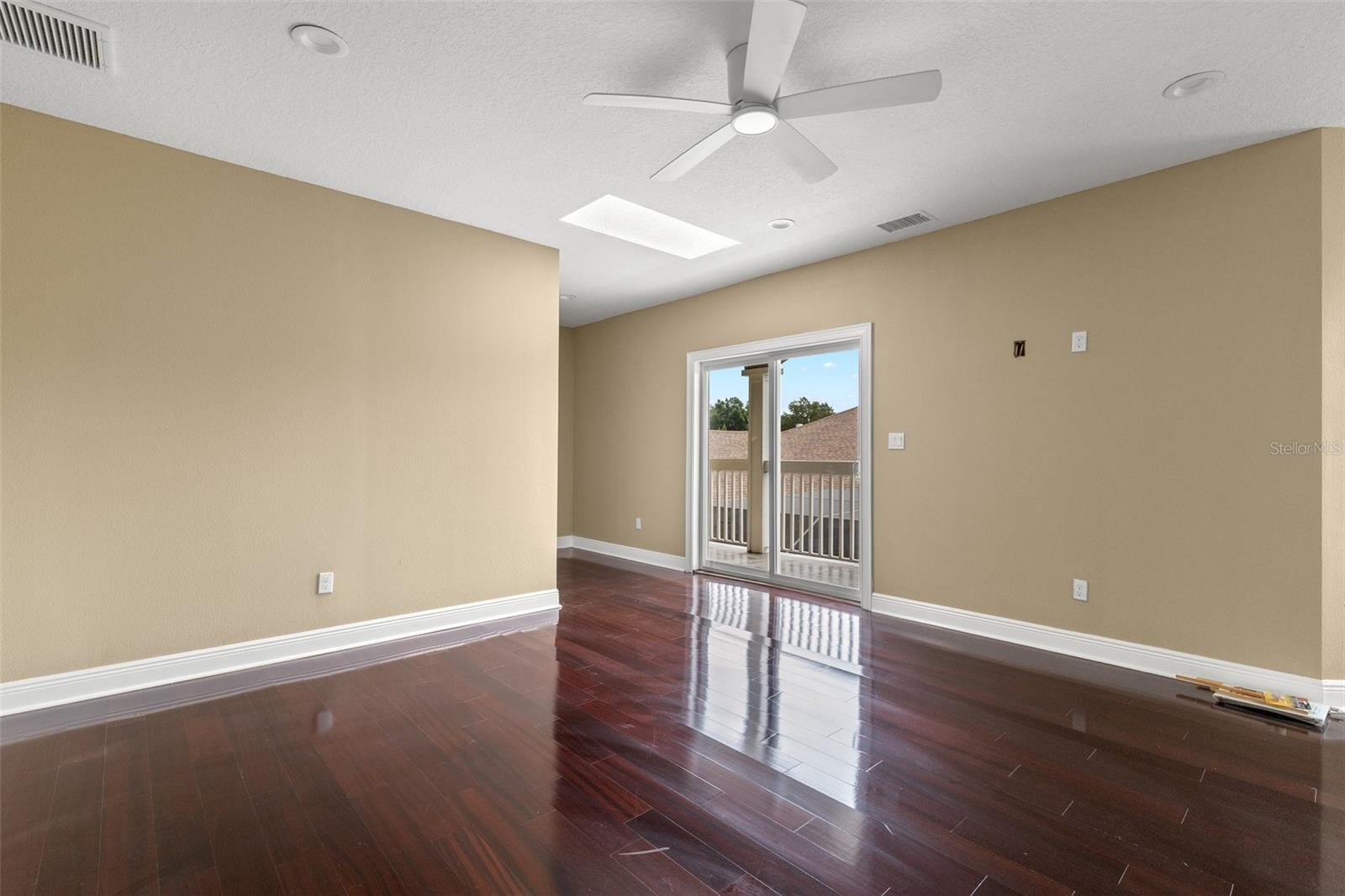 Image 31 of 37 For 417 Vine Keeper Court