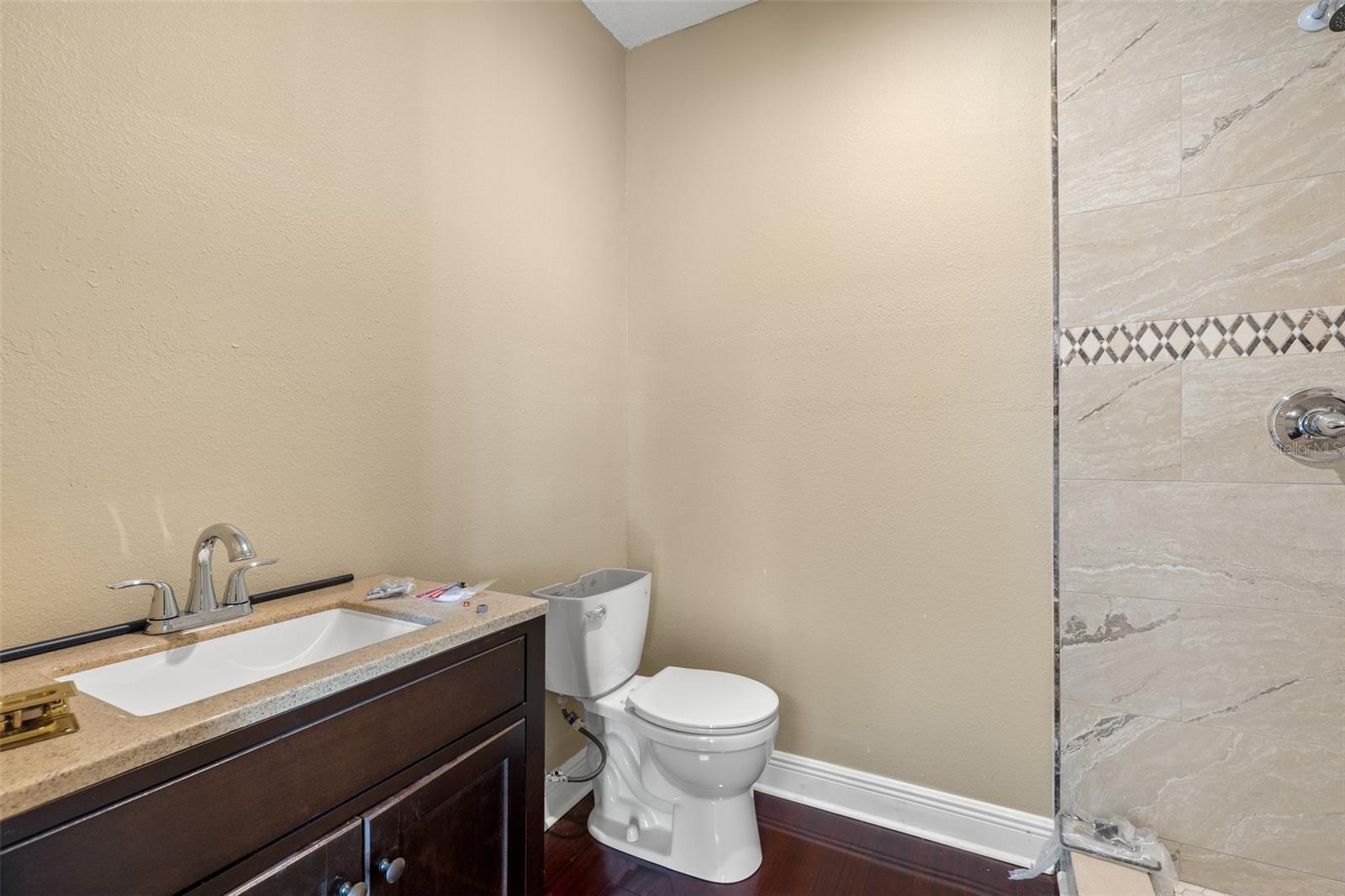 Image 33 of 37 For 417 Vine Keeper Court