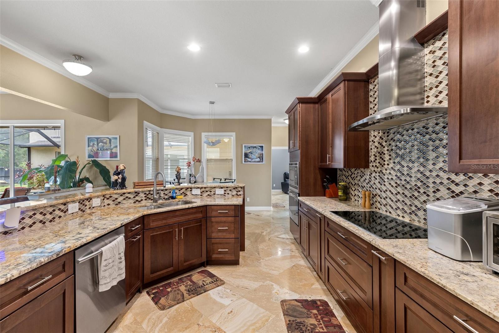 Image 8 of 37 For 417 Vine Keeper Court