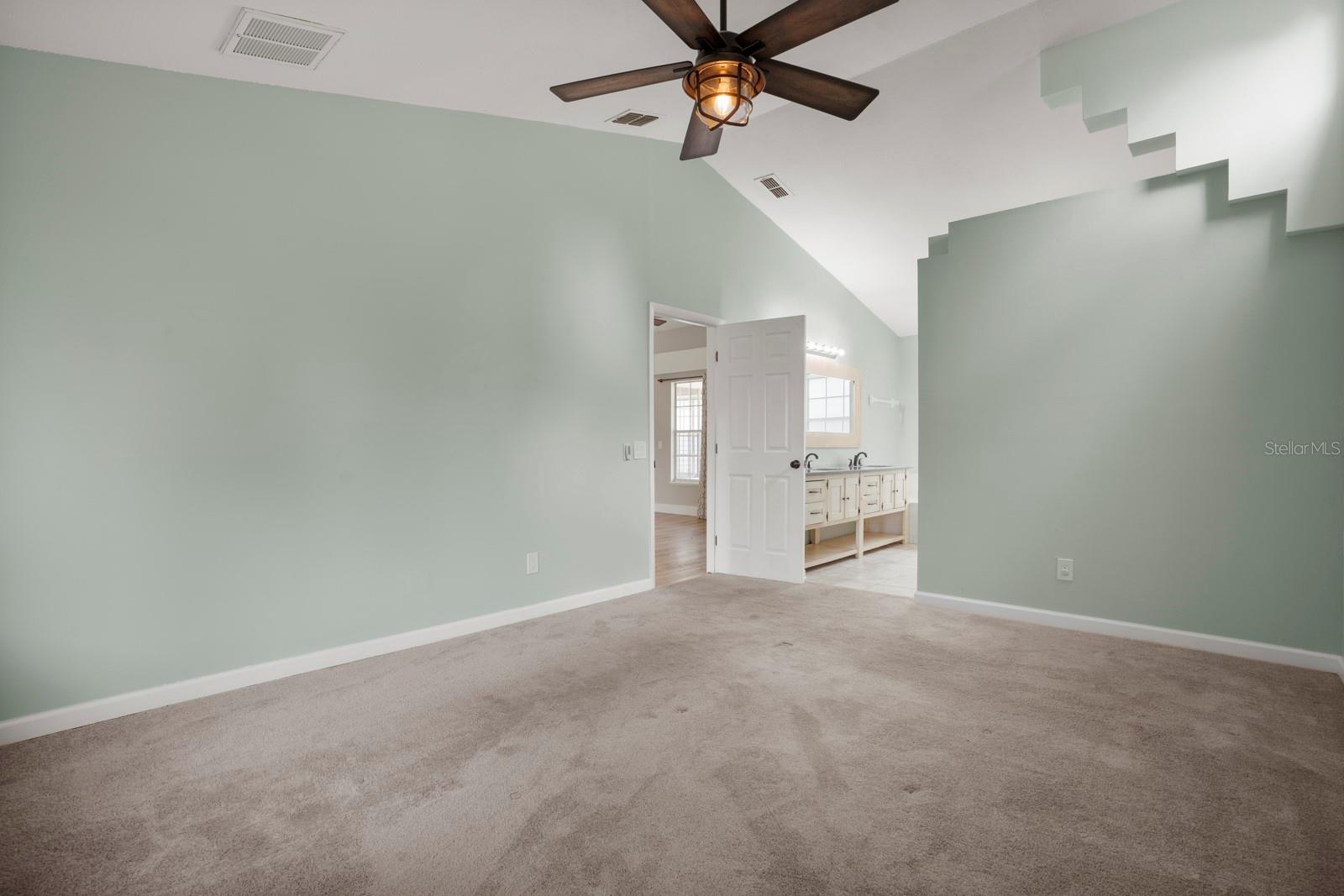Image 11 of 29 For 4335 Barret Avenue