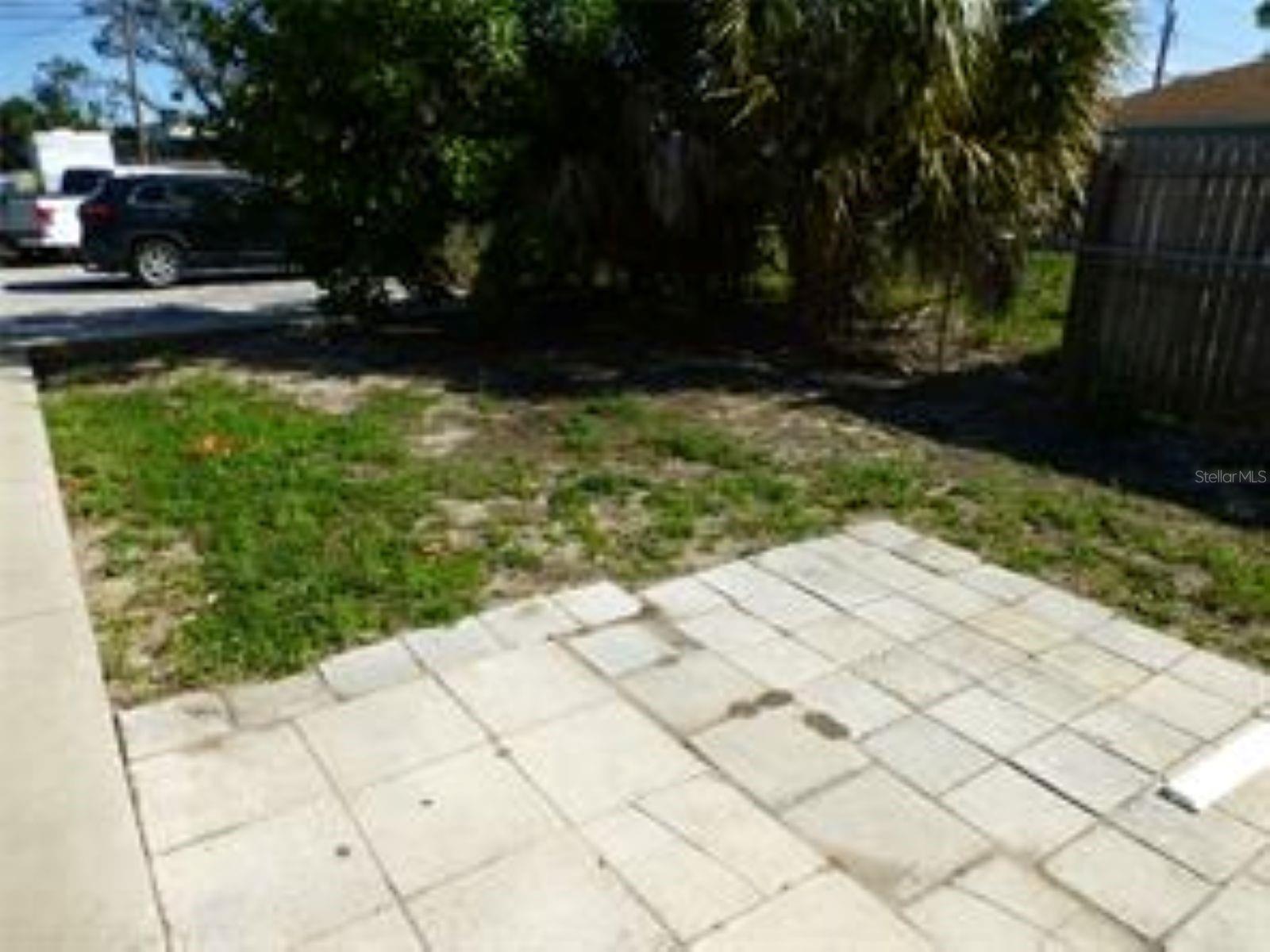 Image 16 of 17 For 321 Jeru Boulevard A