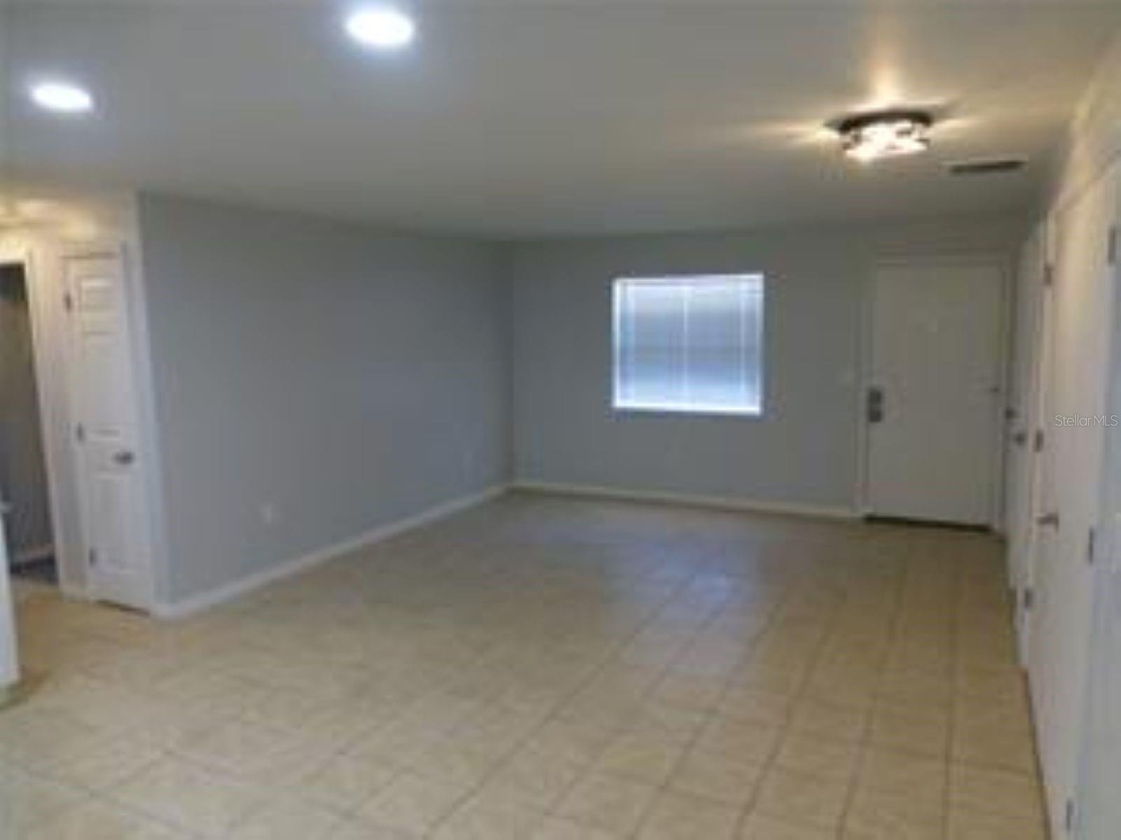 Image 2 of 17 For 321 Jeru Boulevard A