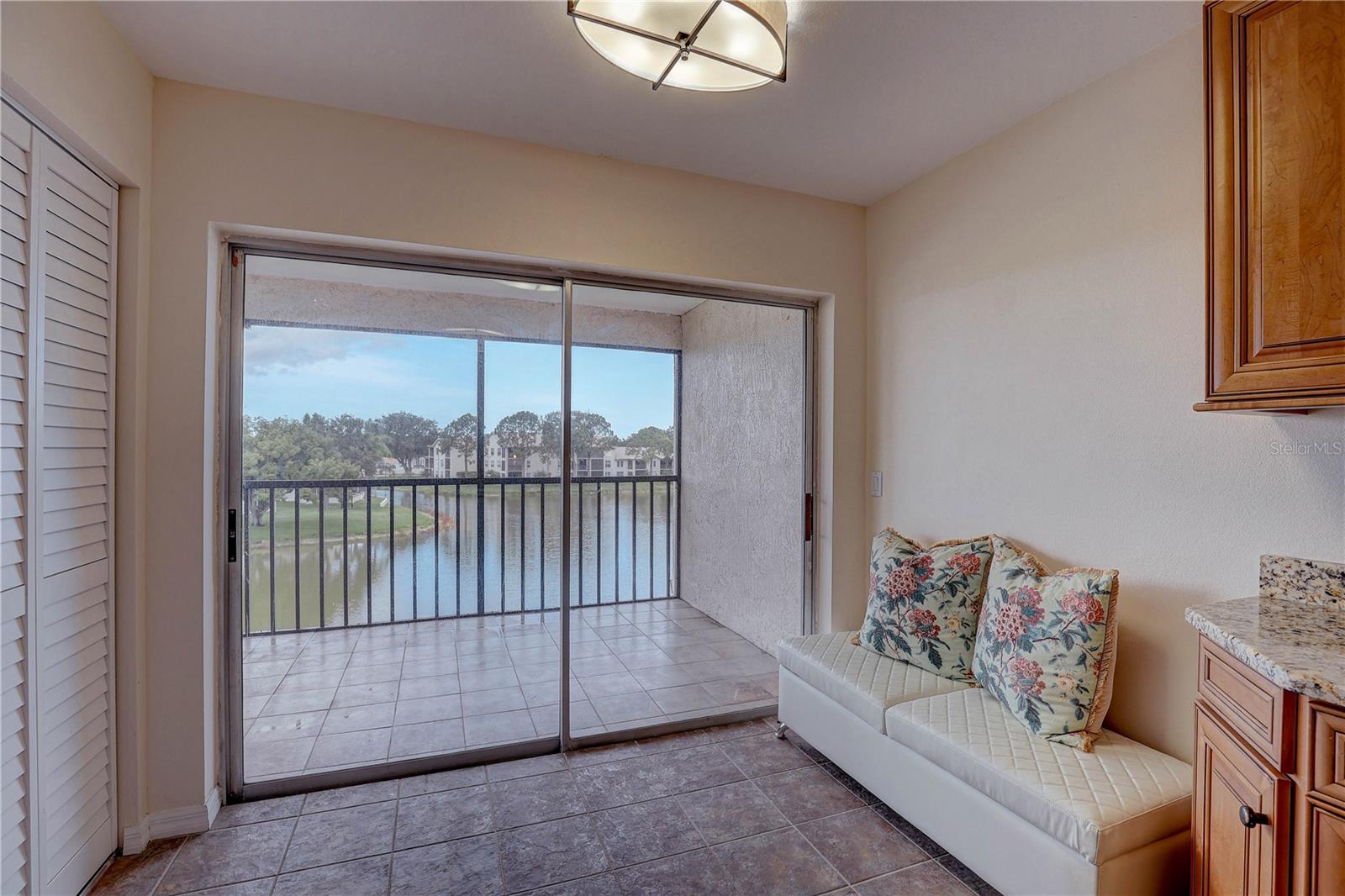 Image 15 of 35 For 4515 Whitton Way 131