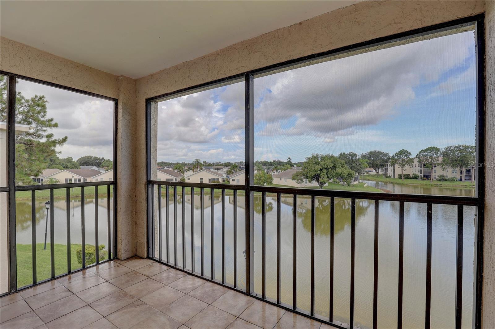 Image 17 of 35 For 4515 Whitton Way 131