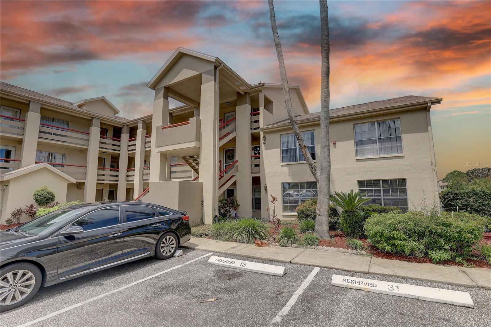 Image 2 of 35 For 4515 Whitton Way 131
