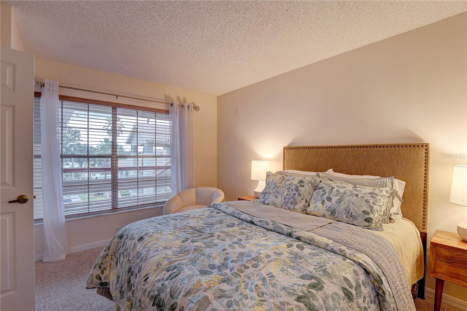 Image 20 of 35 For 4515 Whitton Way 131