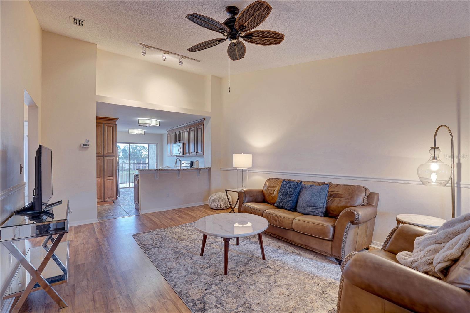 Image 7 of 35 For 4515 Whitton Way 131