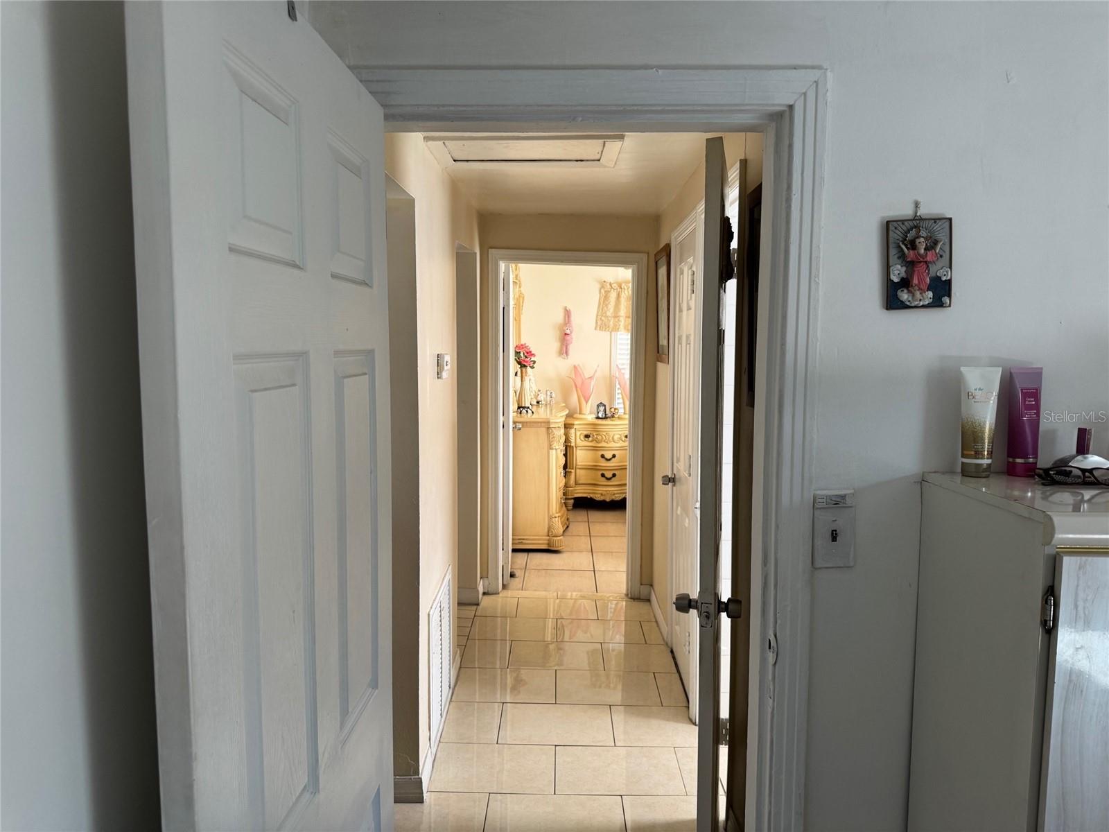 Image 14 of 24 For 3322 Saint Joseph Street