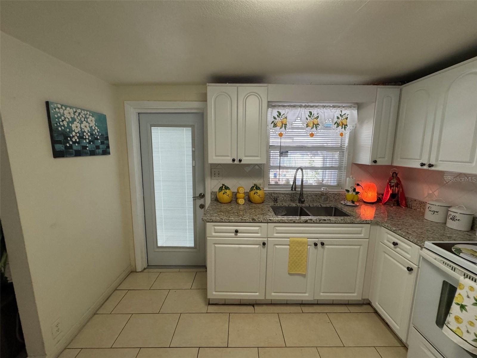 Image 15 of 24 For 3322 Saint Joseph Street