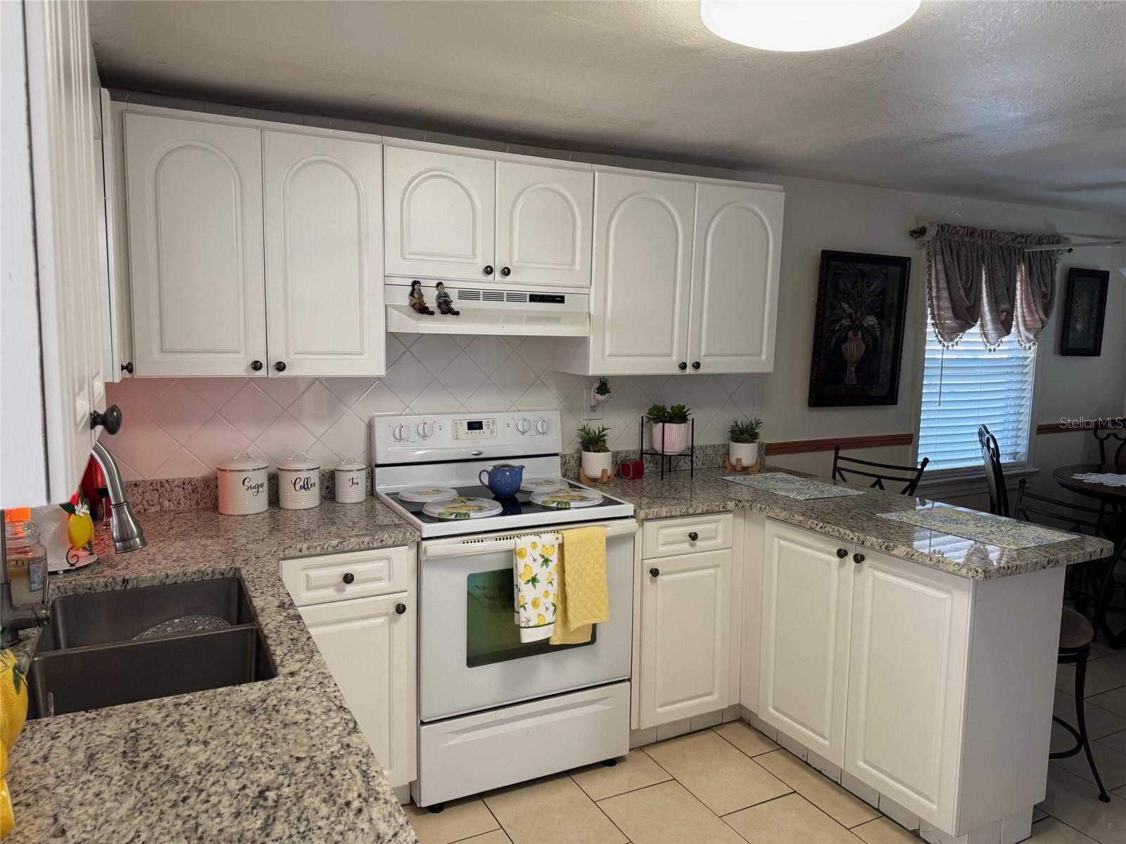 Image 18 of 24 For 3322 Saint Joseph Street