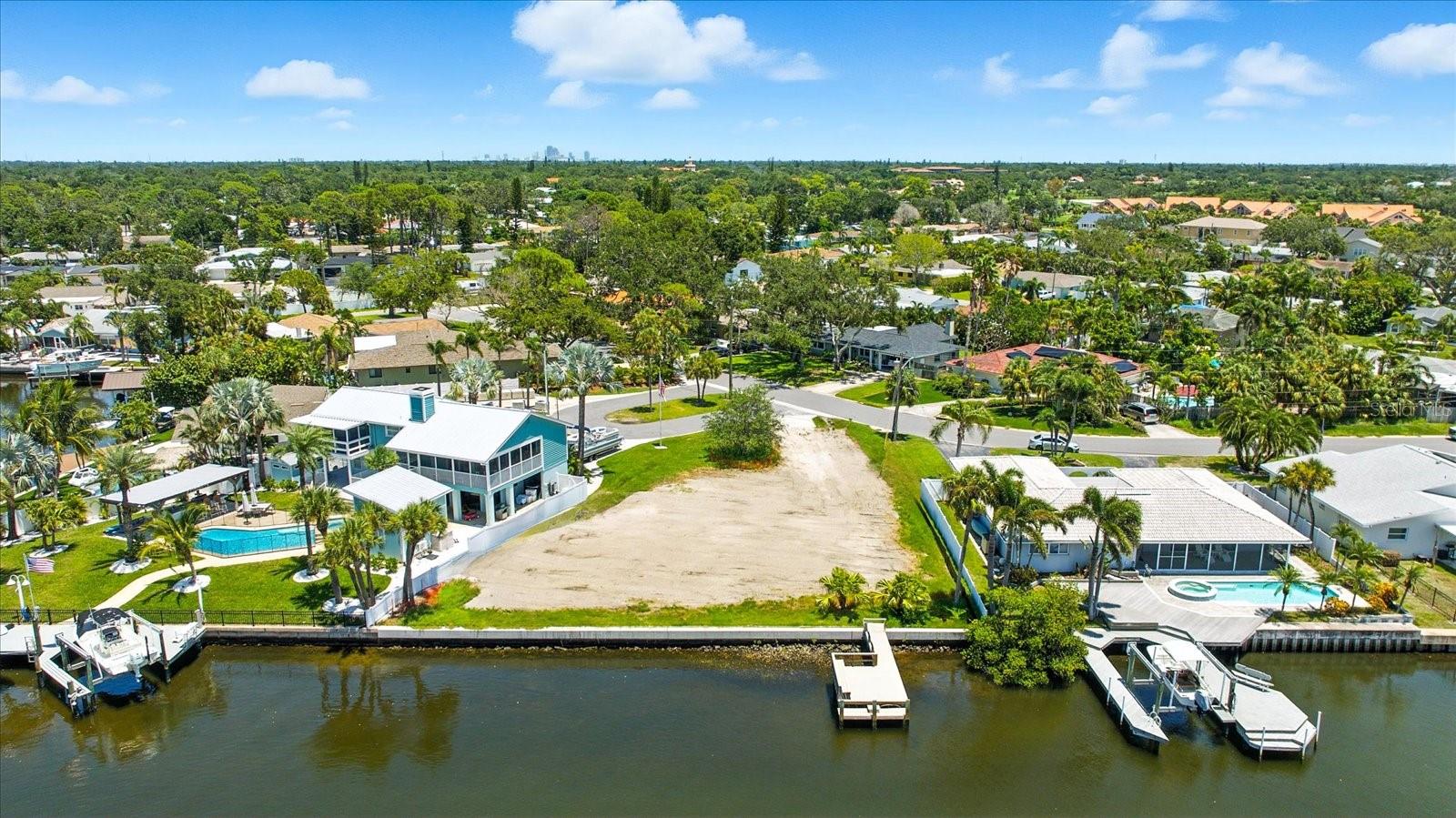 Image 13 of 18 For 1301 Sea Gull Drive S
