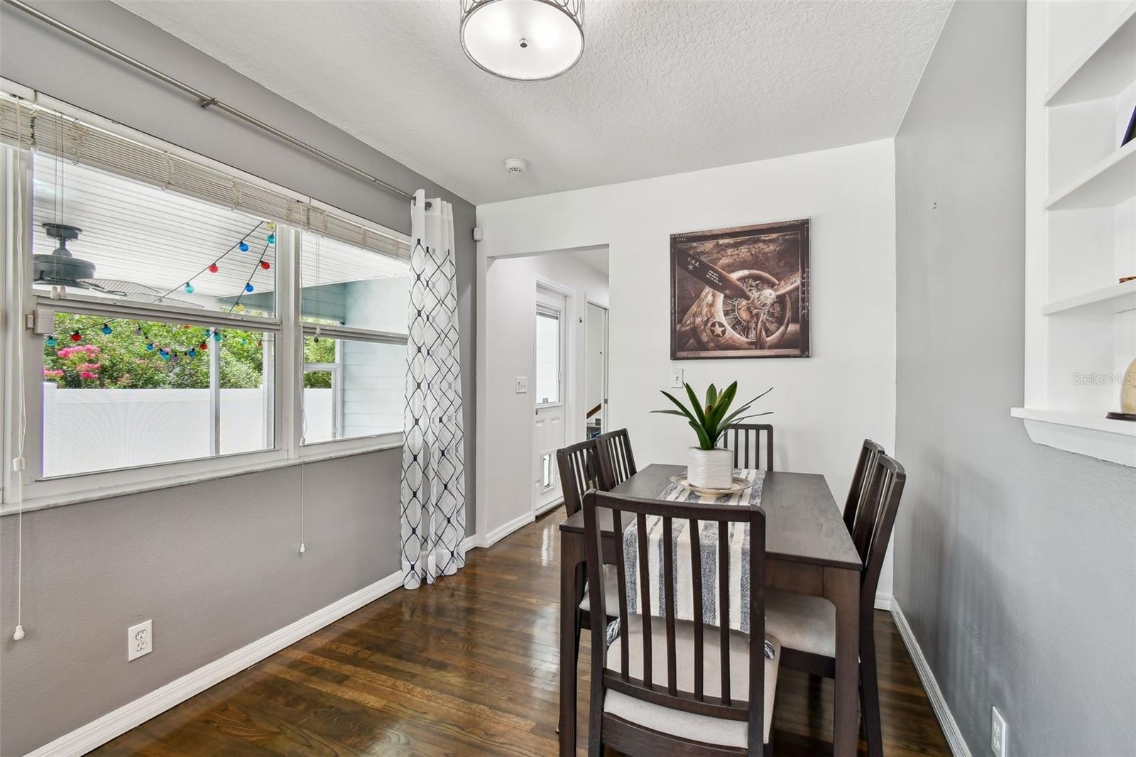 Image 15 of 39 For 5004 12th Avenue S