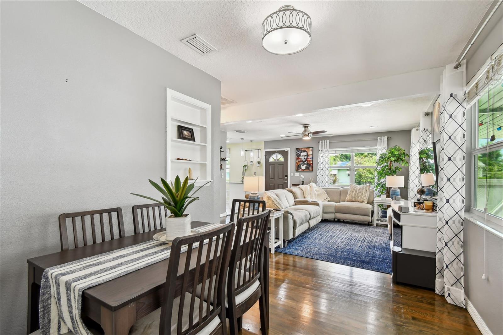 Image 16 of 39 For 5004 12th Avenue S
