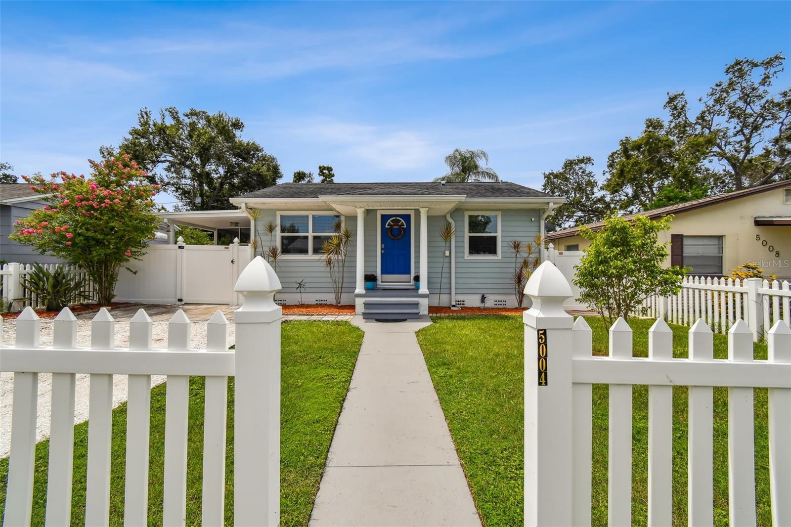 Image 2 of 39 For 5004 12th Avenue S