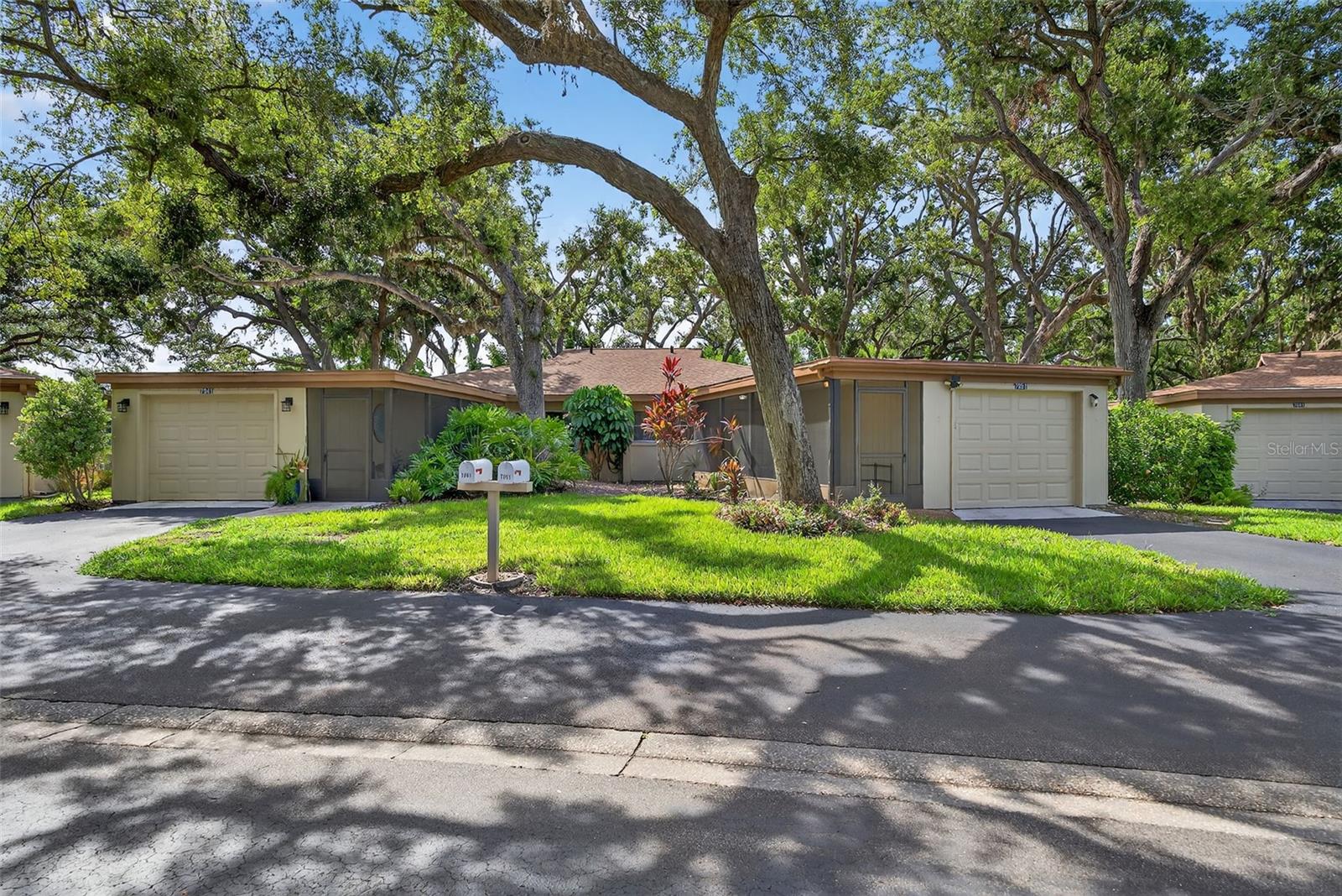 Details for 7051 Bright Creek Drive 6, SARASOTA, FL 34231