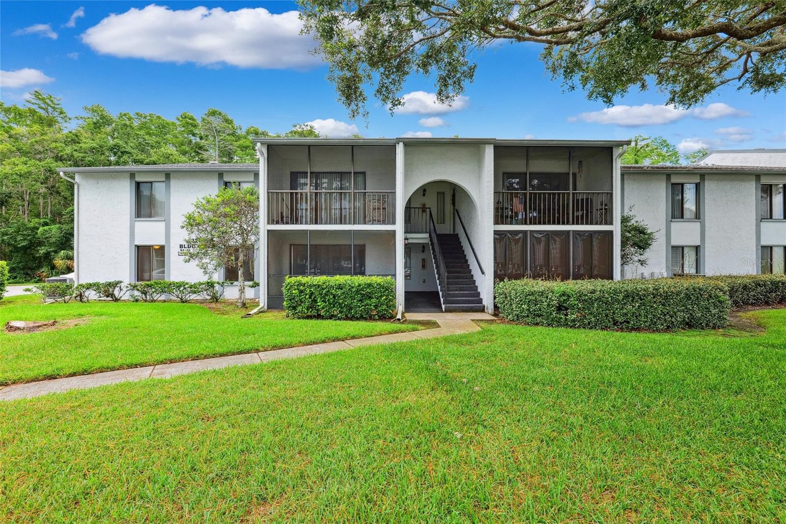 Image 2 of 27 For 1326 Pine Ridge Circle E A1
