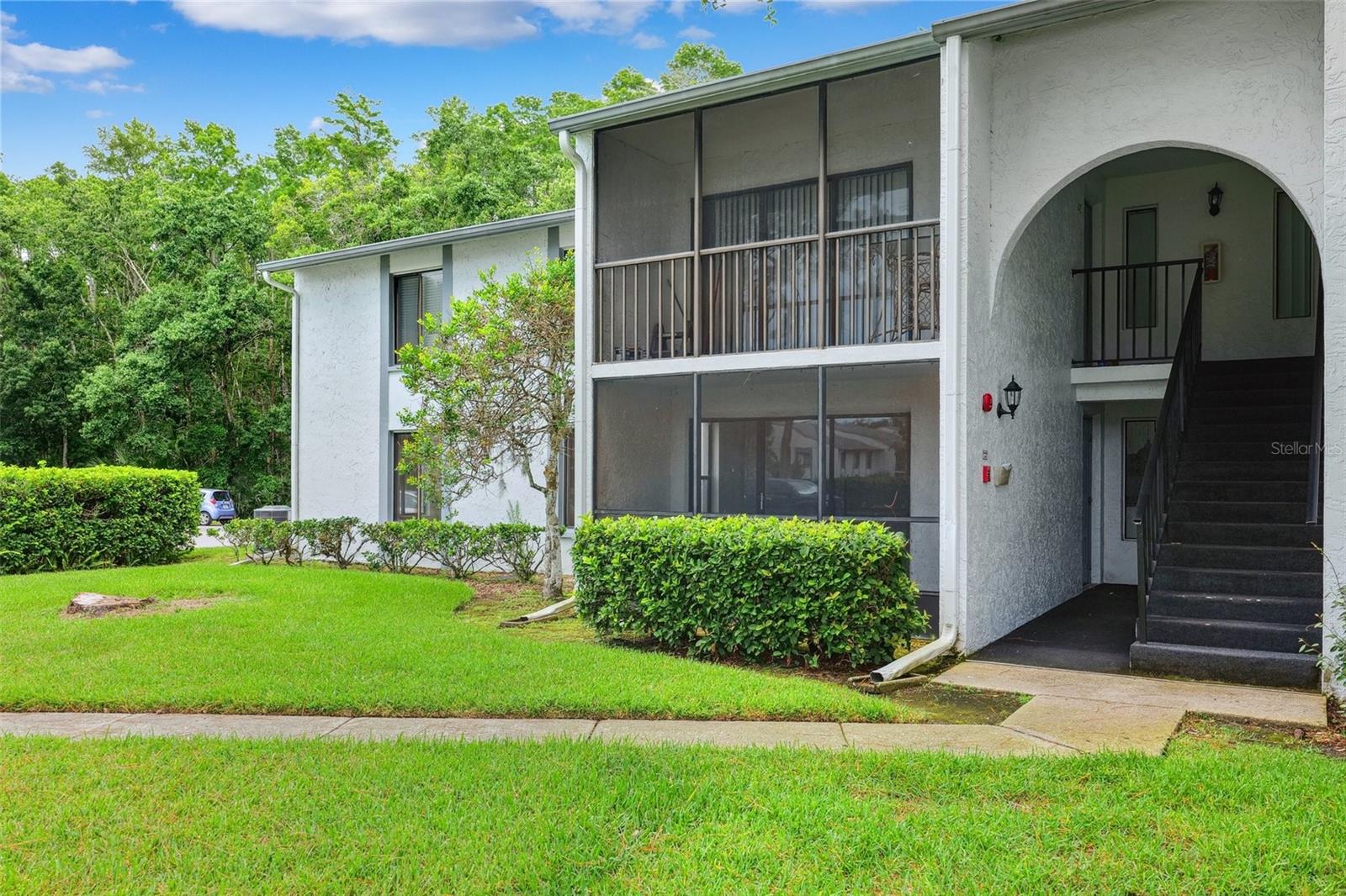 Image 5 of 27 For 1326 Pine Ridge Circle E A1