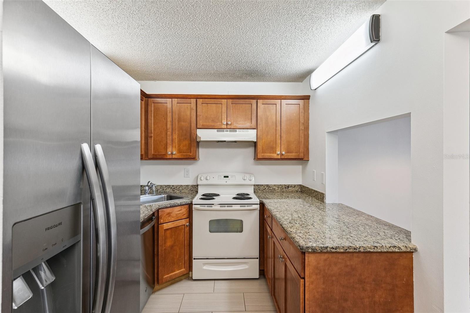 Image 7 of 27 For 1326 Pine Ridge Circle E A1
