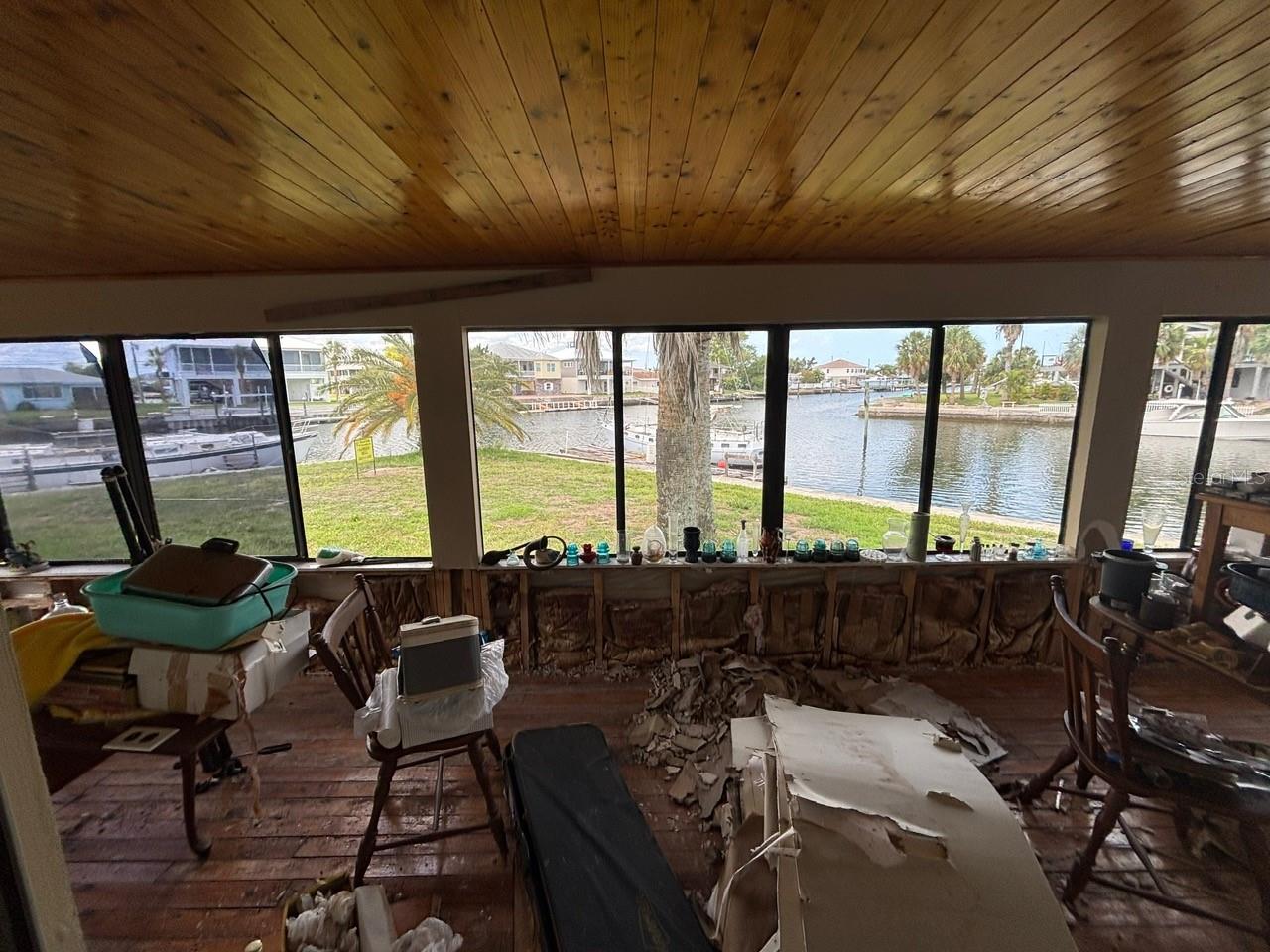 Image 14 of 23 For 4447 Bahama Drive