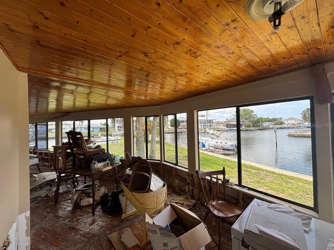 Image 15 of 23 For 4447 Bahama Drive
