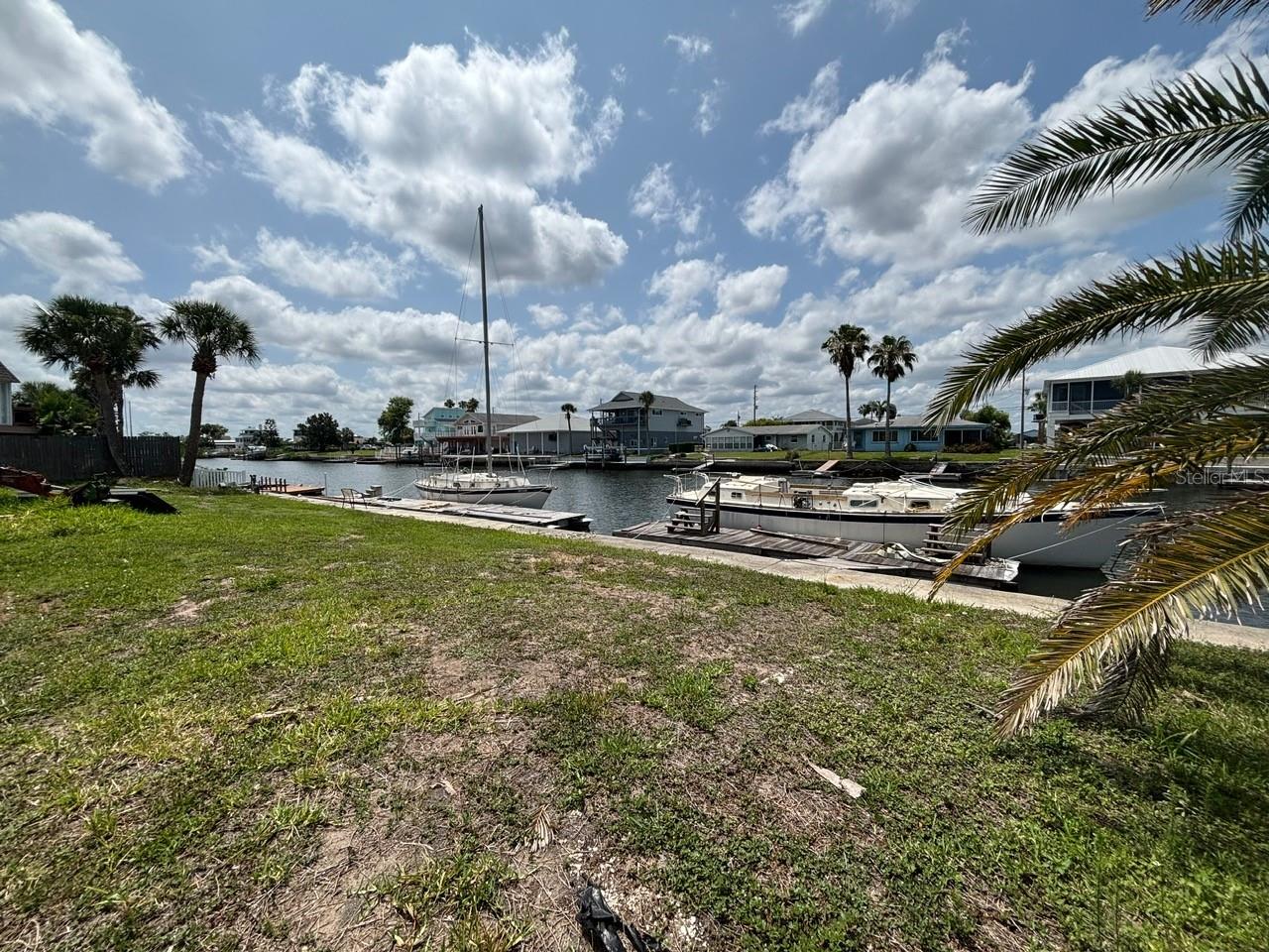 Image 17 of 23 For 4447 Bahama Drive