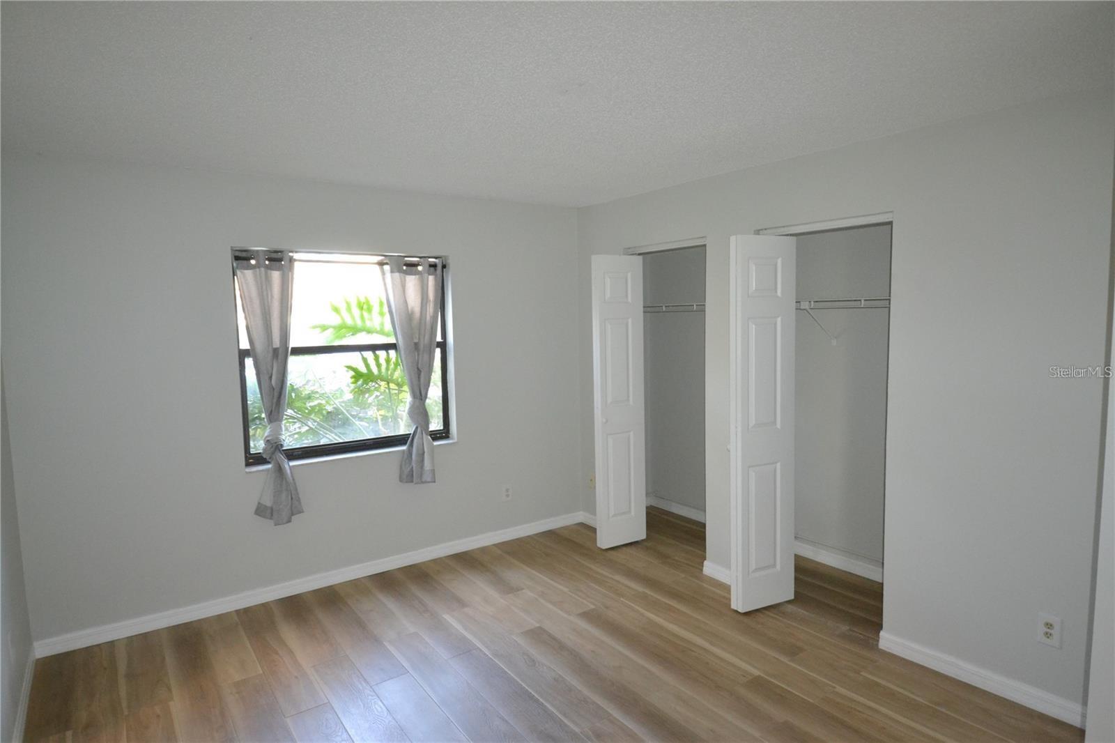 Image 26 of 63 For 3399 Mermoor Drive 110