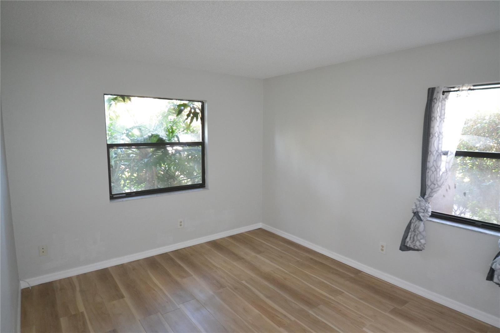 Image 27 of 63 For 3399 Mermoor Drive 110