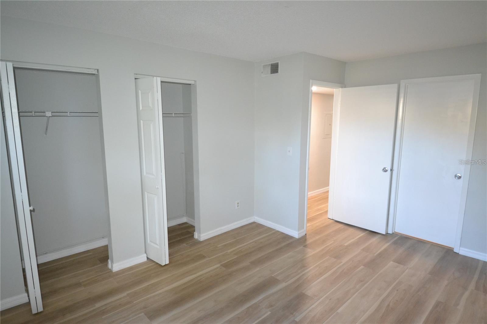Image 30 of 63 For 3399 Mermoor Drive 110