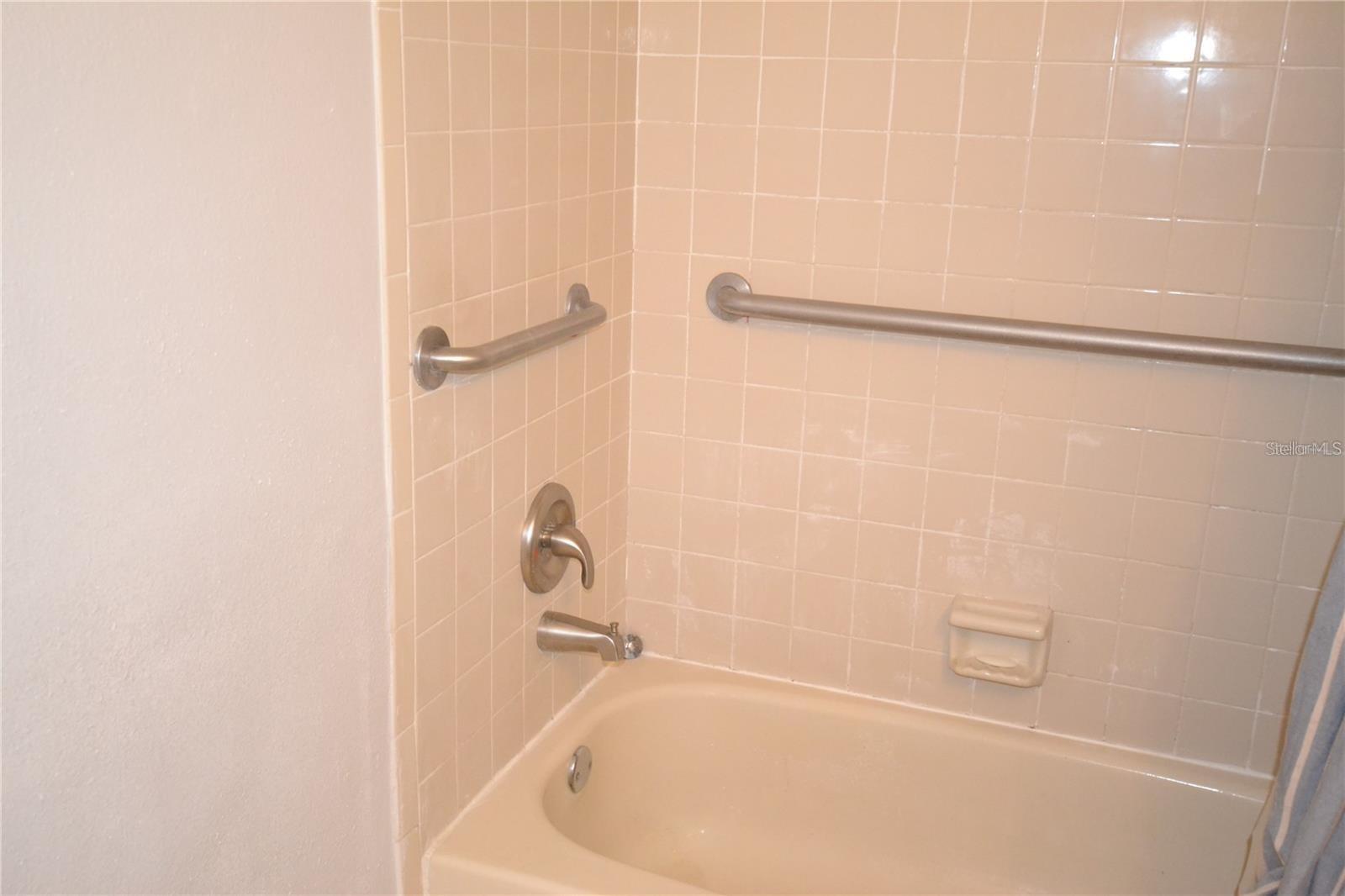 Image 40 of 63 For 3399 Mermoor Drive 110