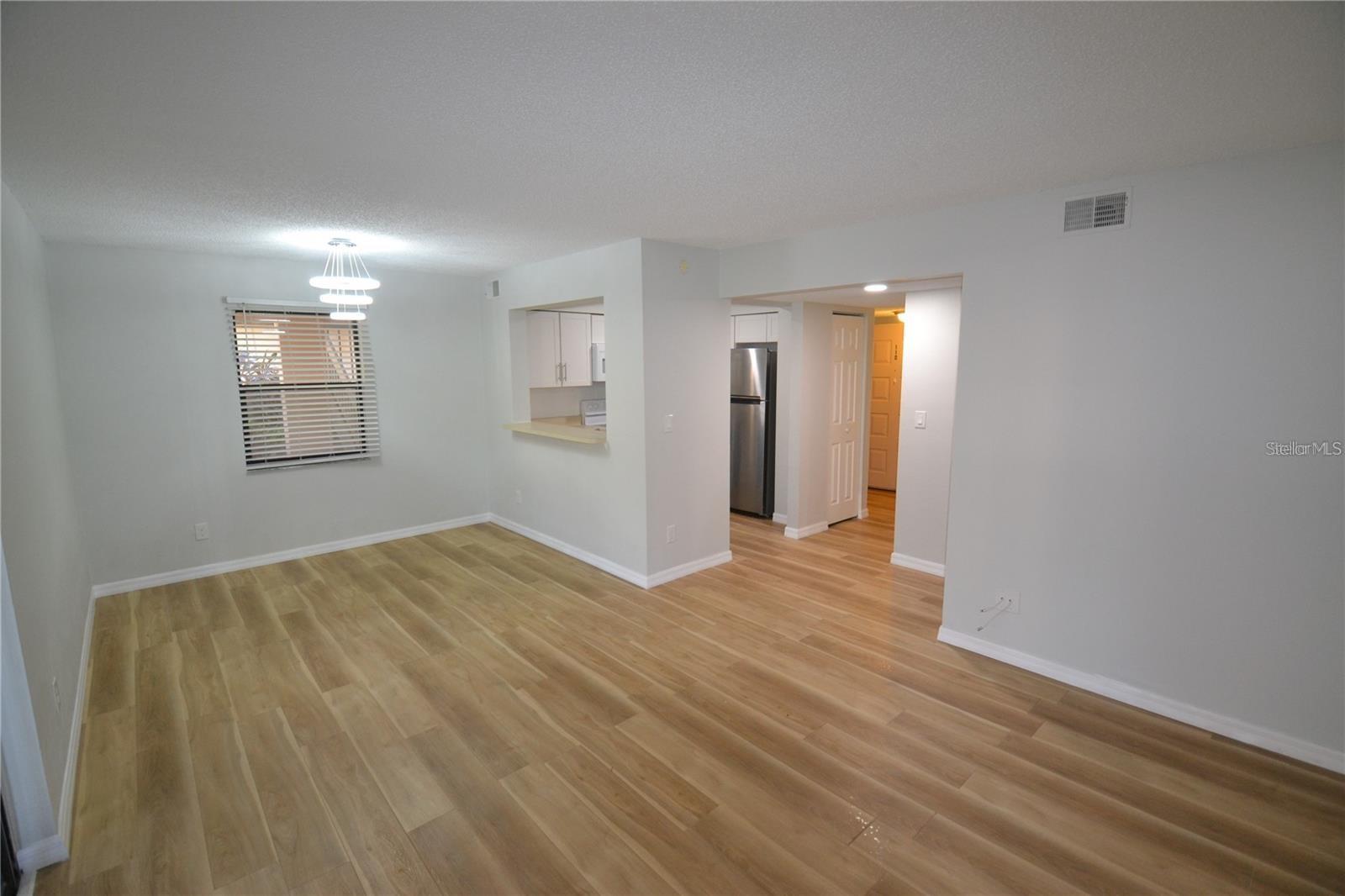 Image 44 of 63 For 3399 Mermoor Drive 110