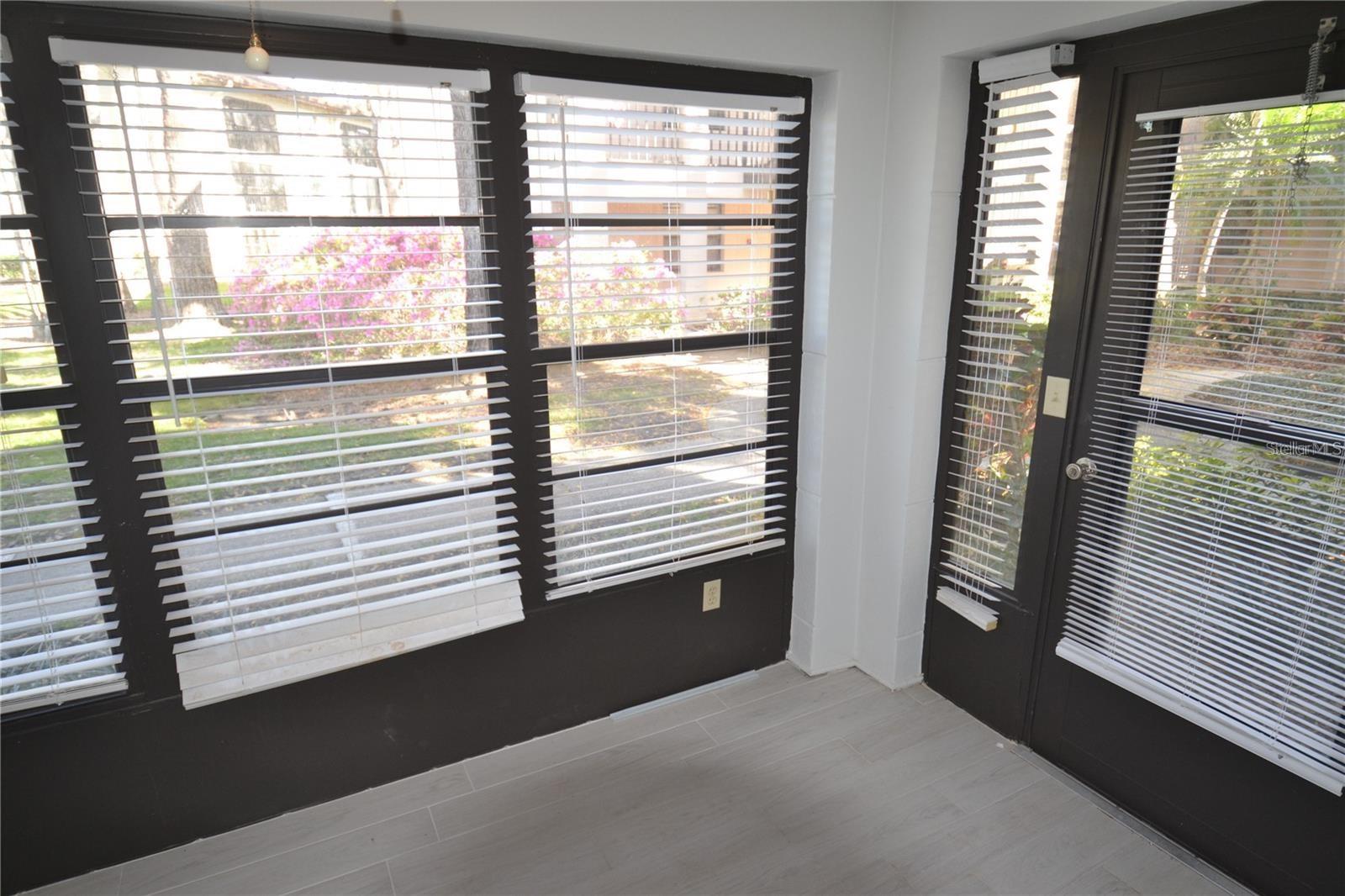 Image 50 of 63 For 3399 Mermoor Drive 110