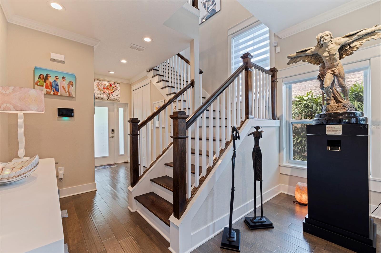 Image 21 of 42 For 440 11th Avenue Ne