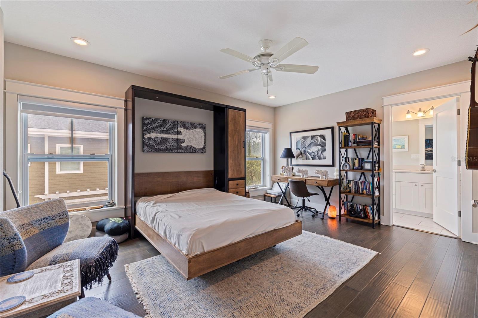 Image 30 of 42 For 440 11th Avenue Ne
