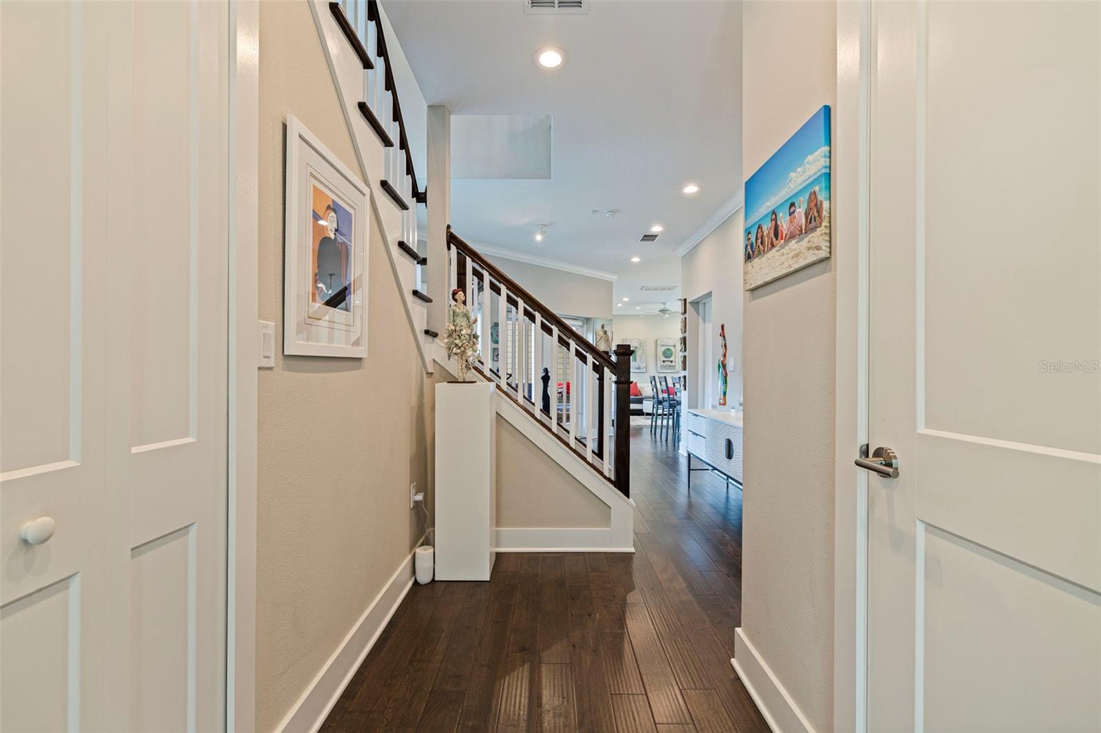 Image 5 of 42 For 440 11th Avenue Ne