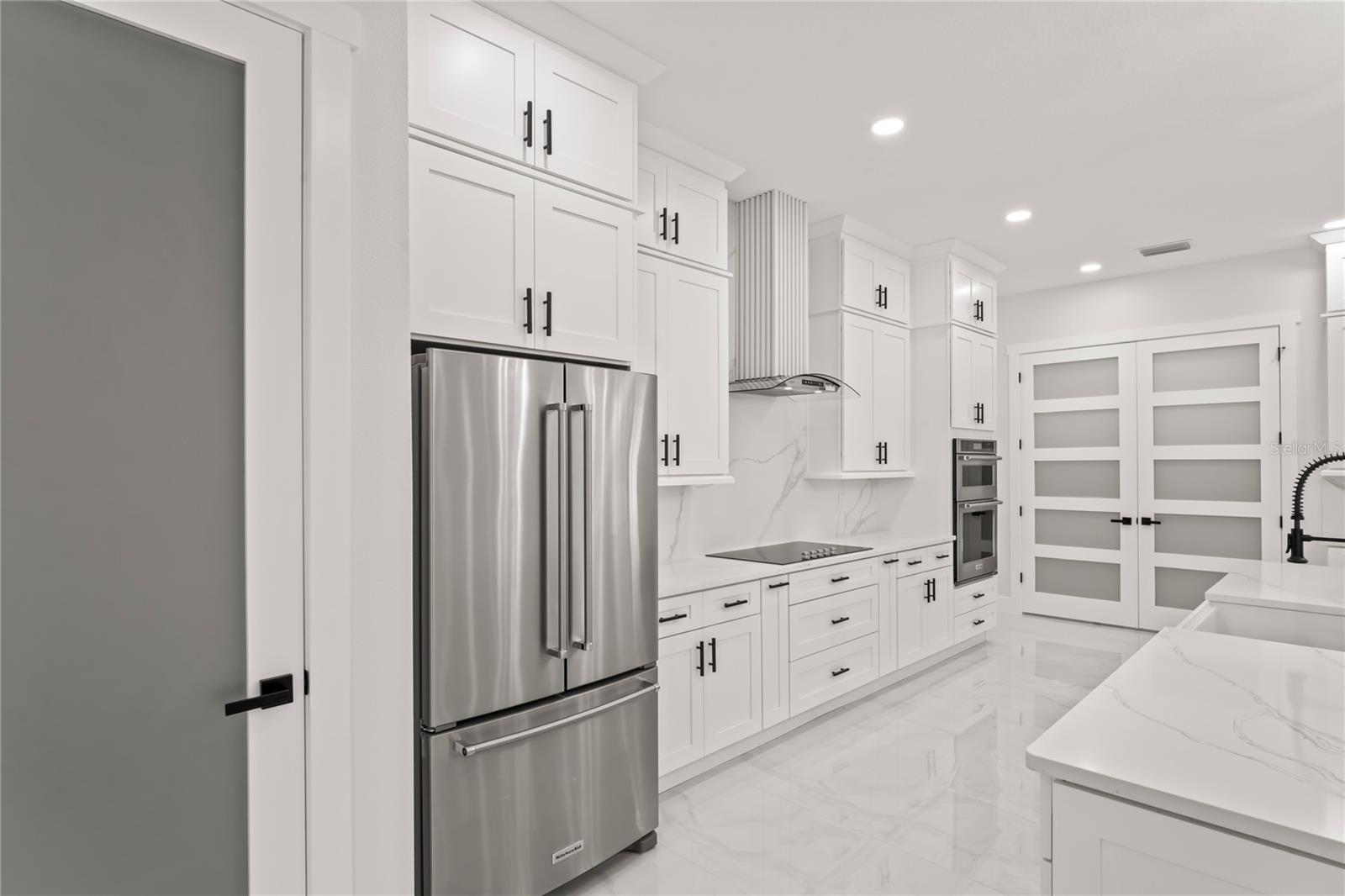 Listing photo id 11 for 14060 Sydney Road