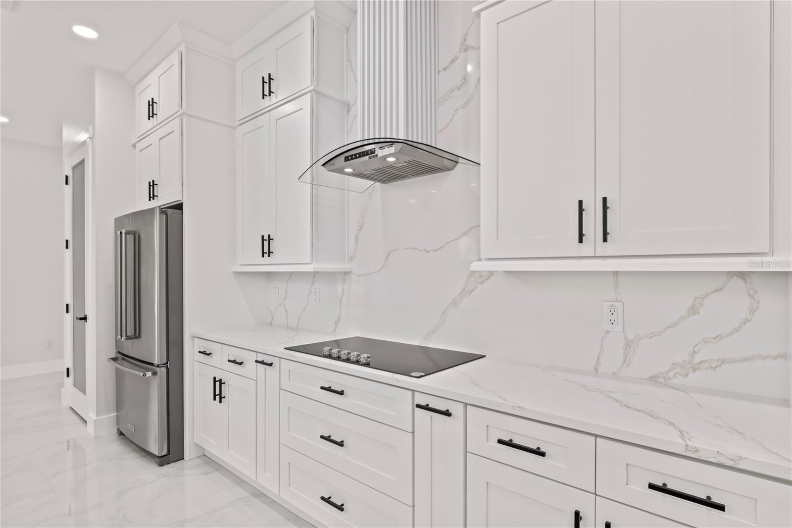 Listing photo id 17 for 14060 Sydney Road