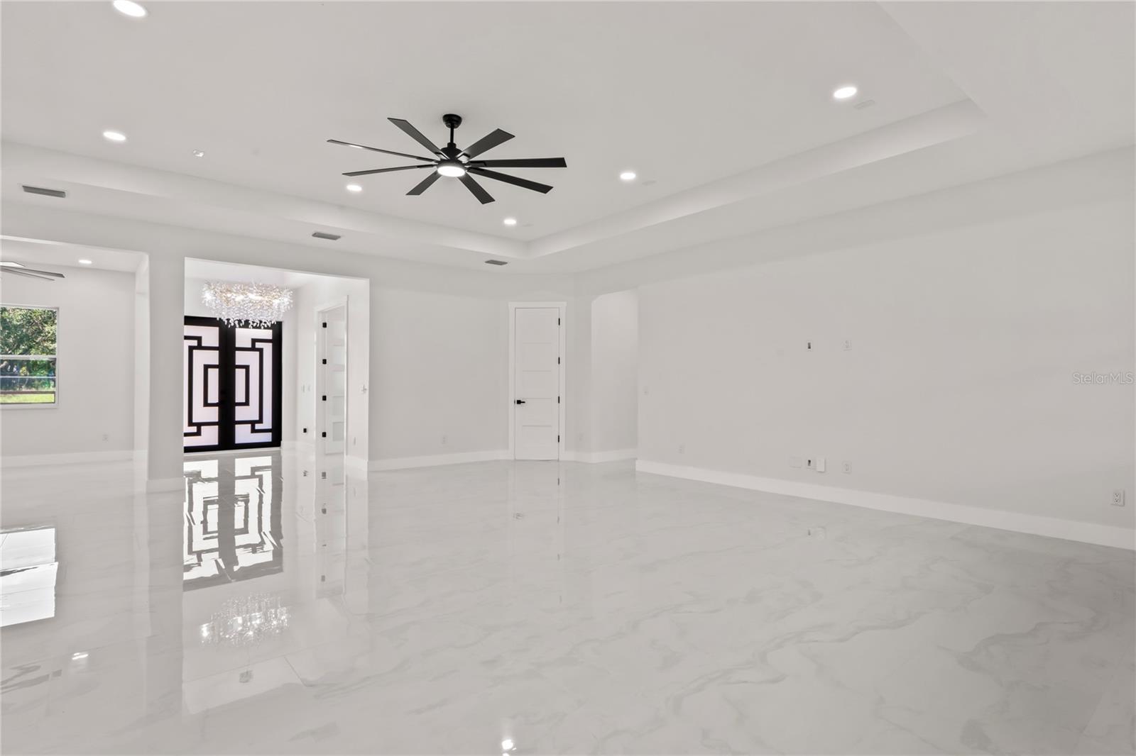 Listing photo id 23 for 14060 Sydney Road