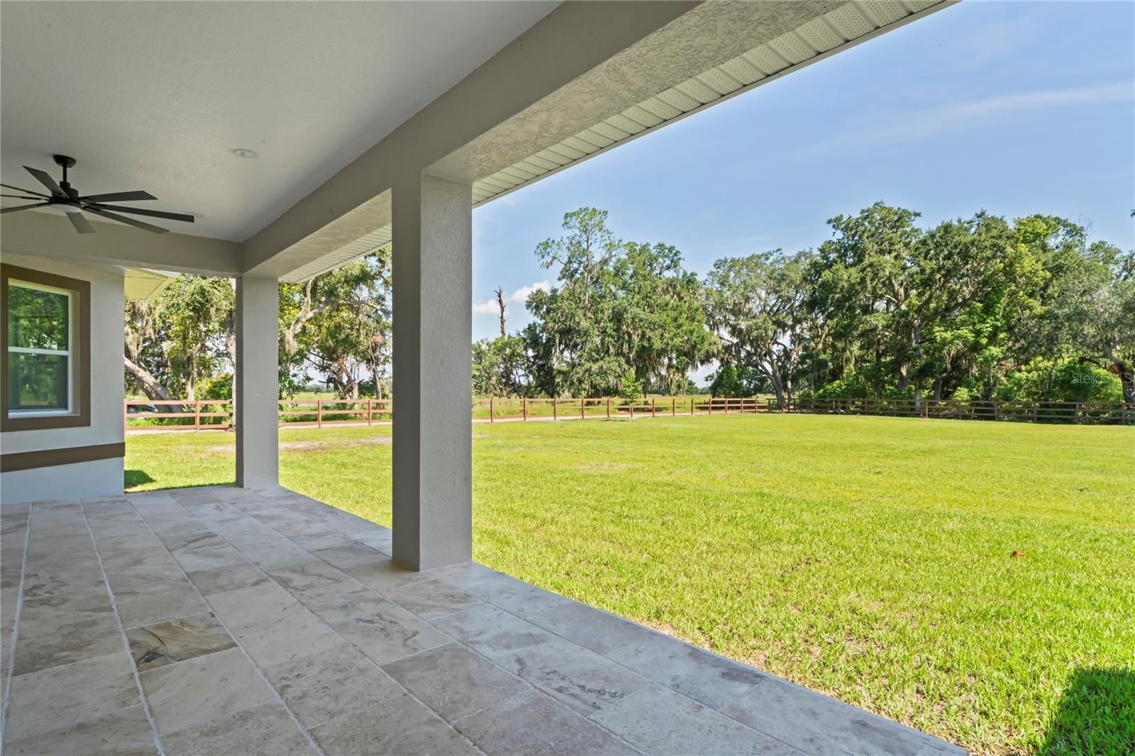 Listing photo id 60 for 14060 Sydney Road