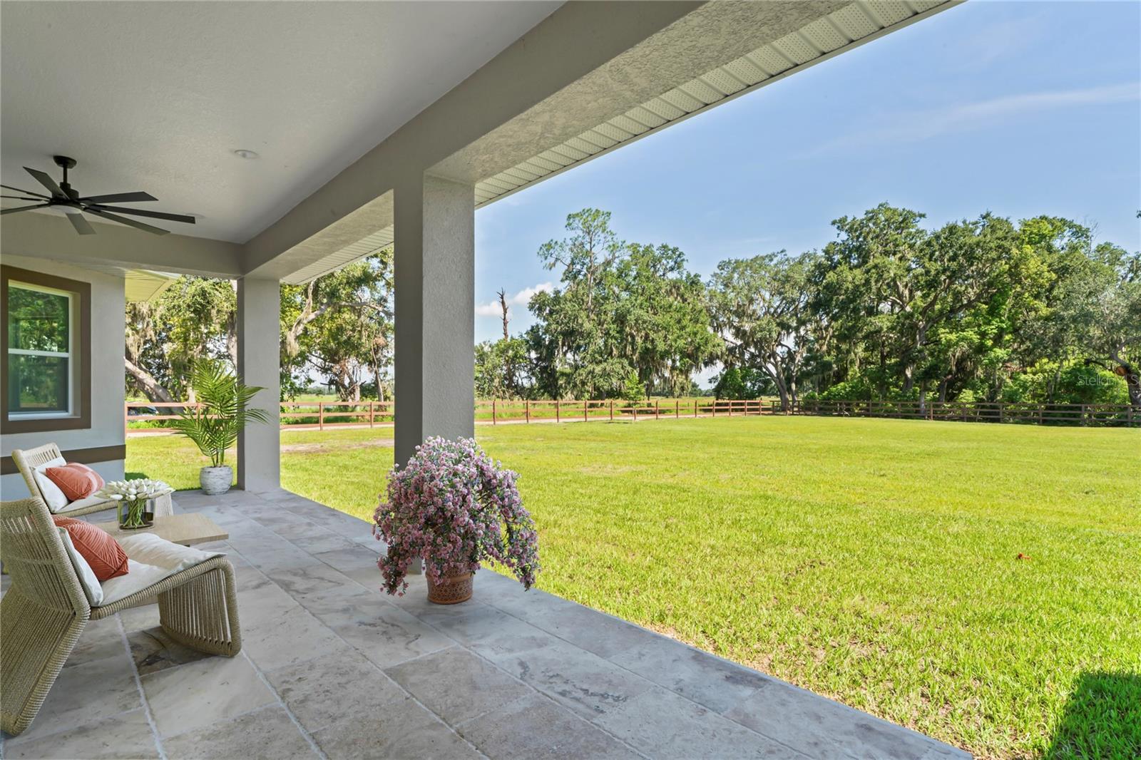 Listing photo id 89 for 14060 Sydney Road