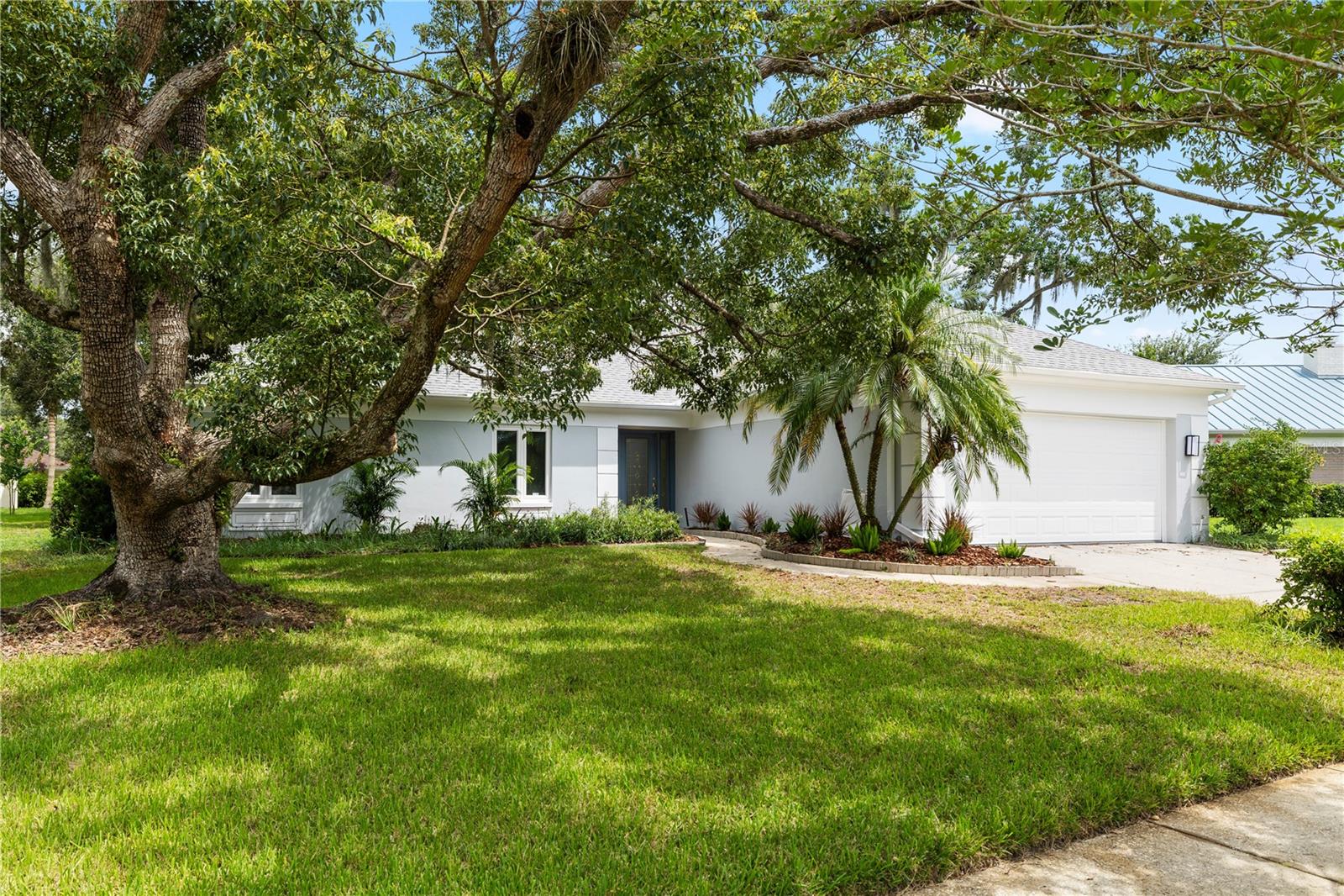 Image 34 of 37 For 9211 Cypresswood Circle
