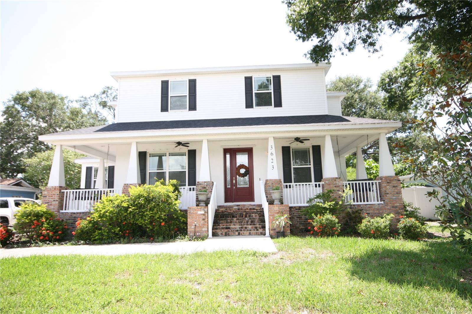 Listing photo id 79 for 3623 Omar Avenue