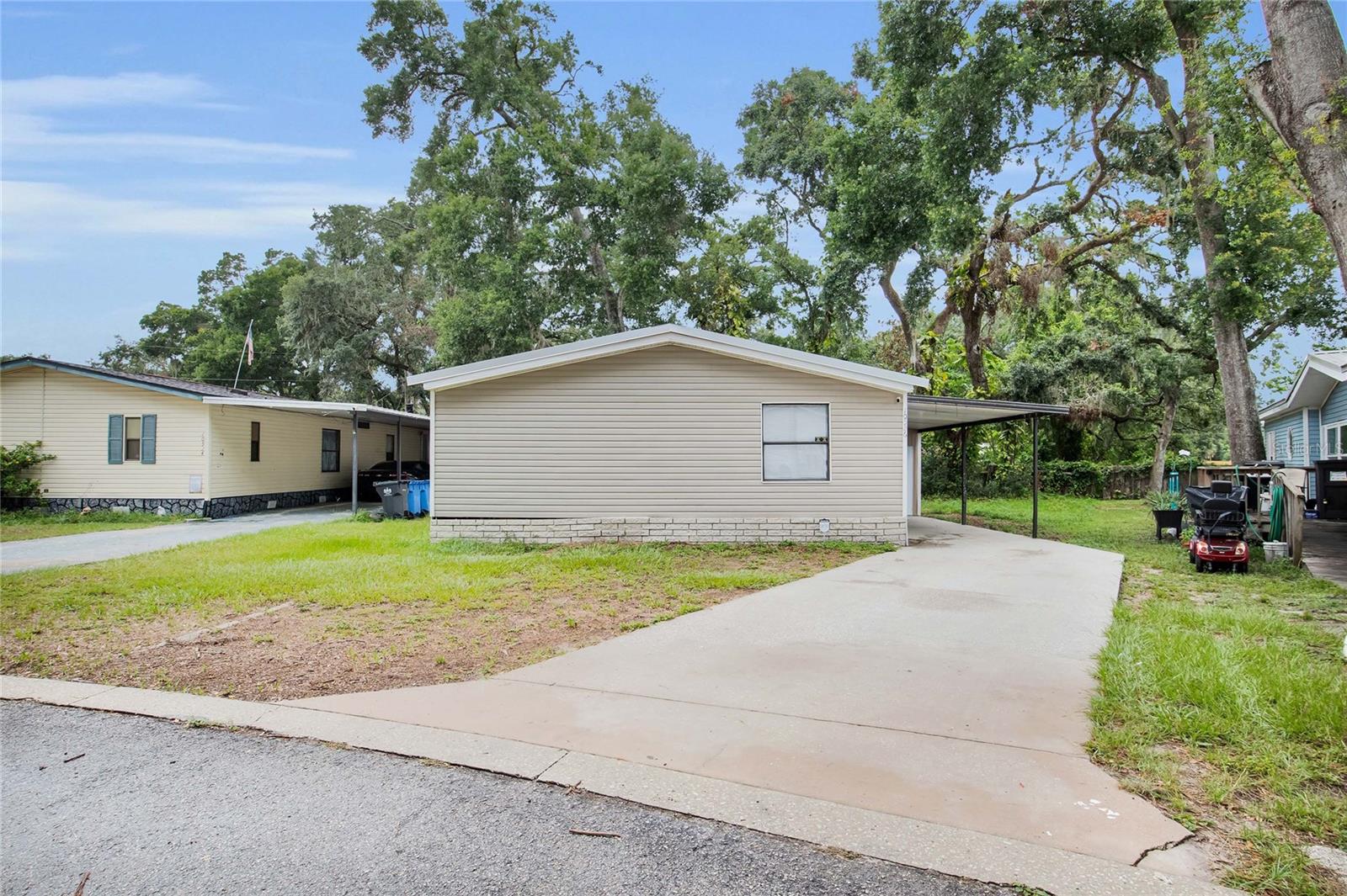 Details for 10526 Bay Hills Circle, THONOTOSASSA, FL 33592