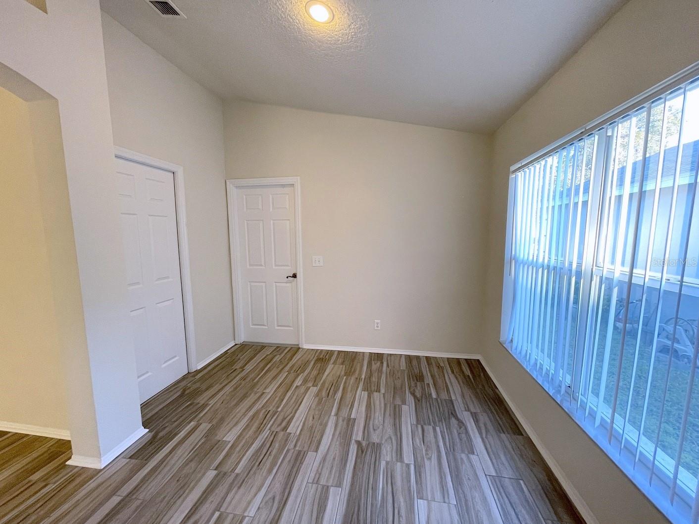 Image 10 of 19 For 11003 Indian Oaks Drive