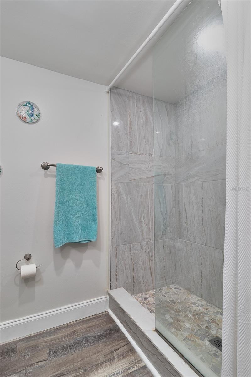 Image 20 of 26 For 700 Starkey Road 1124